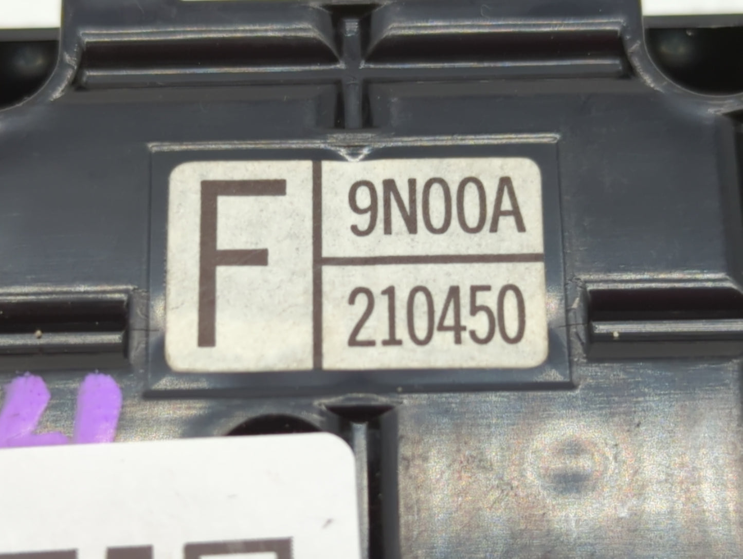 2013 Nissan Maxima Radio AM FM Cd Player Receiver Replacement P/N:9N00A-210450 Fits OEM Used Auto Parts - Oemusedautoparts1.