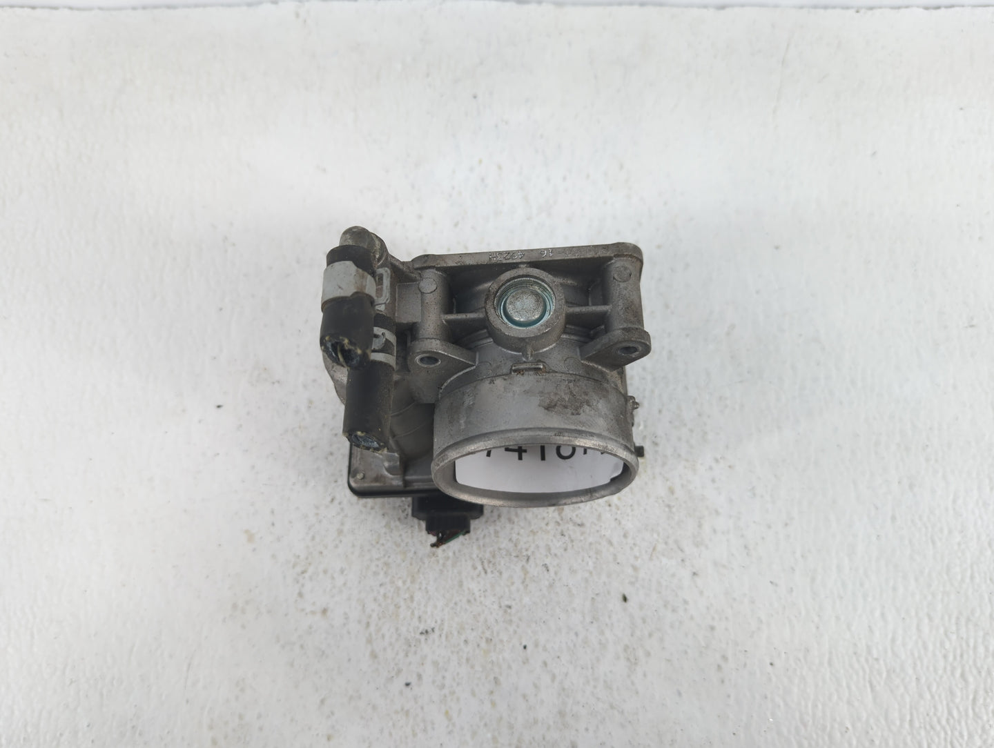 2009-2014 Nissan Maxima Throttle Body P/N:RME75-12 526-01 Fits Fits 2009 2010 2011 2012 2013 2014 OEM Used Auto Parts - Oemu