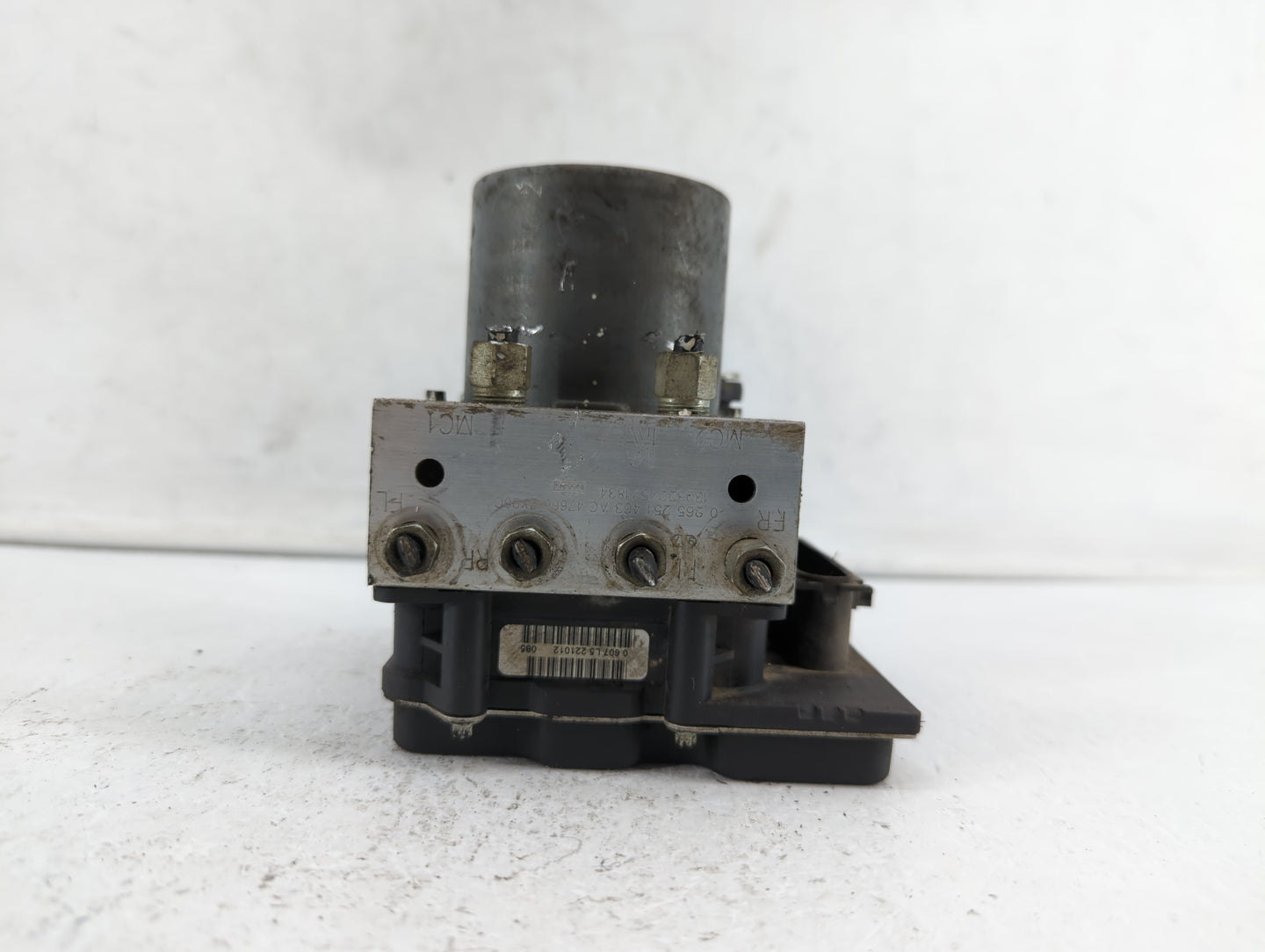 2011-2013 Nissan Maxima ABS Pump Control Module Replacement P/N:47660 ZY70A 47660-ZY906, 47660 ZY90C Fits Fits 2011 2012 201
