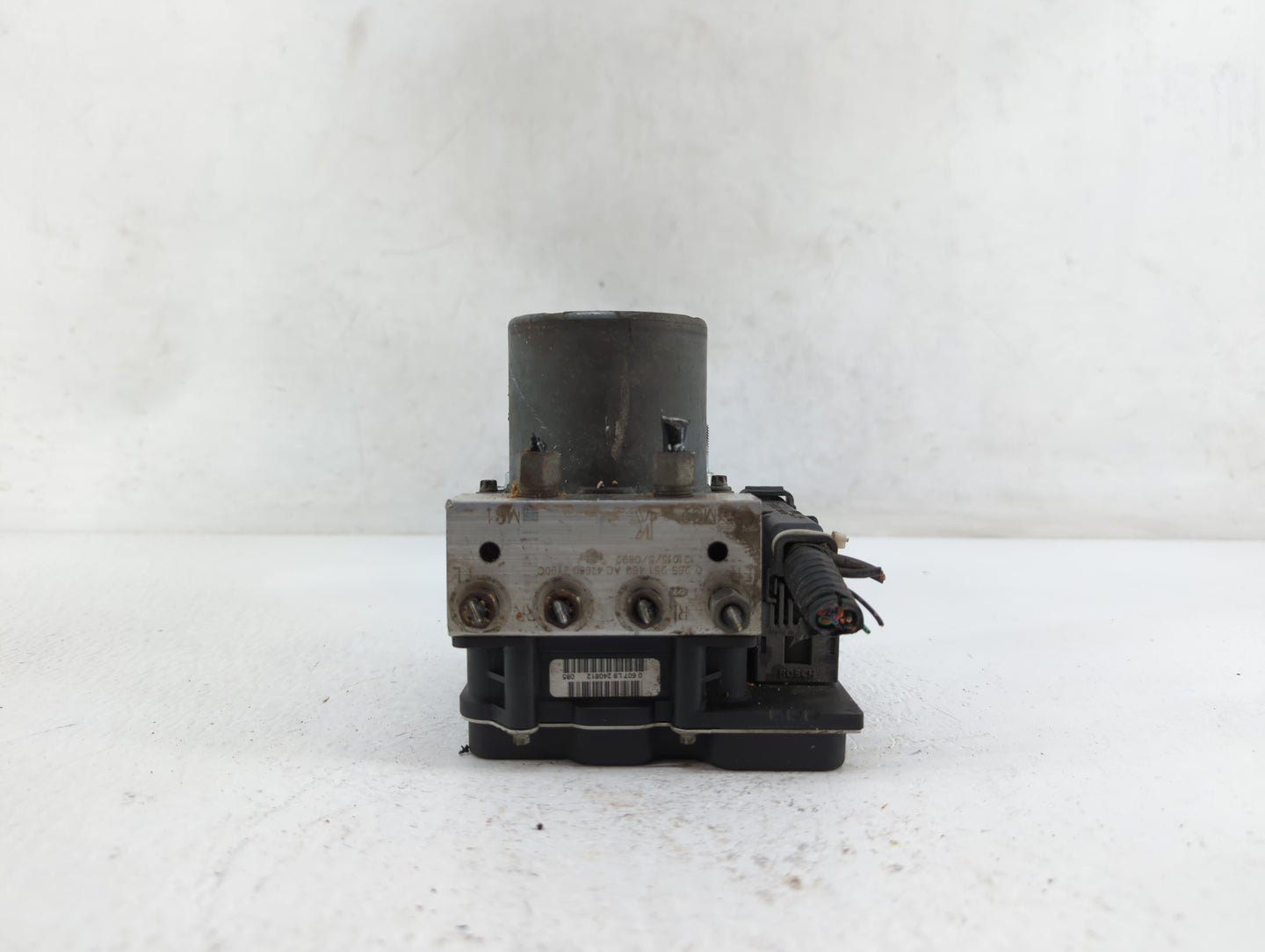 2011-2013 Nissan Maxima ABS Pump Control Module Replacement P/N:47660 ZY70A 47660-ZY906, 47660 ZY90C Fits Fits 2011 2012 201