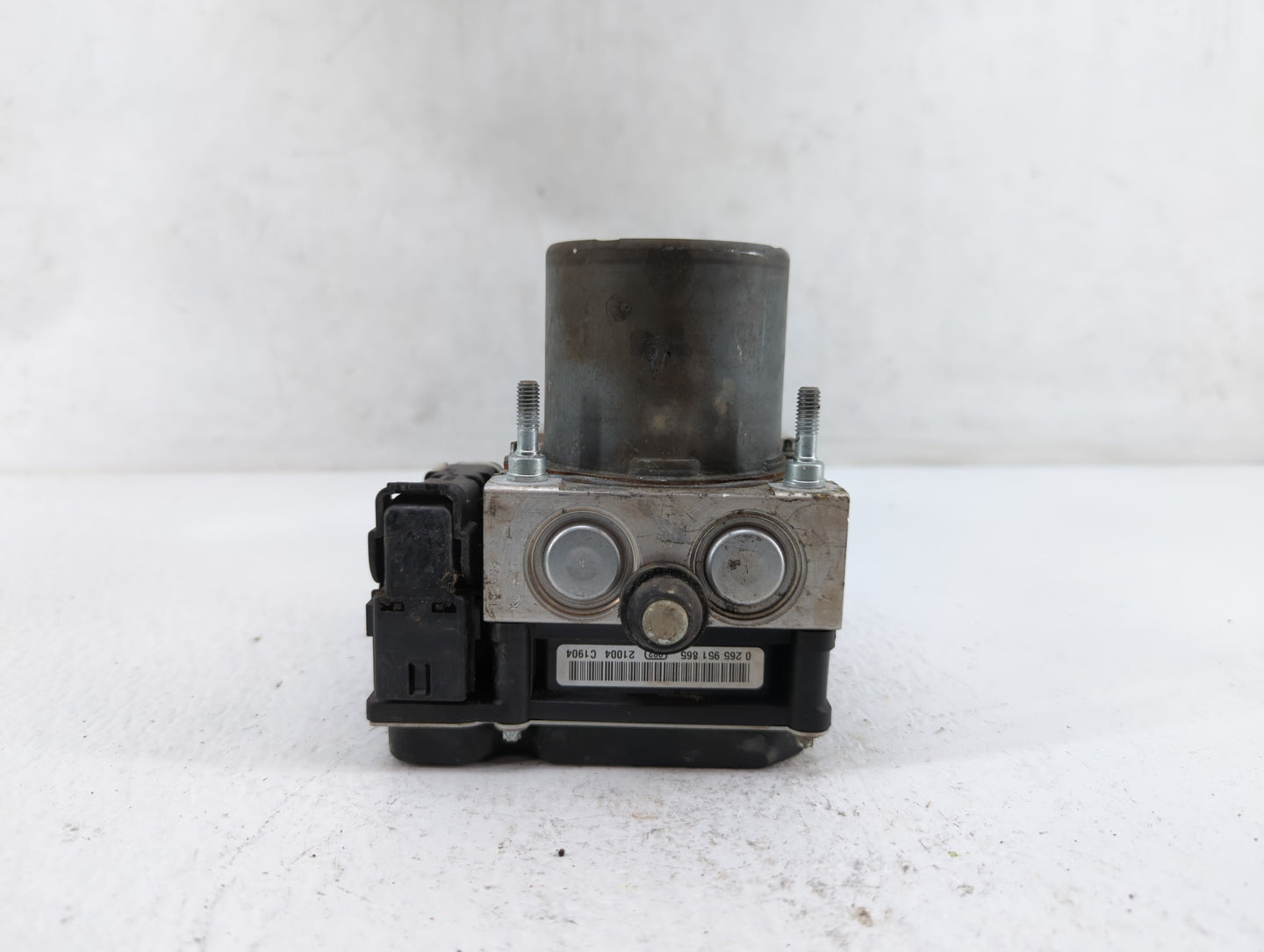 2011-2013 Nissan Maxima ABS Pump Control Module Replacement P/N:47660 ZY70A 47660-ZY906, 47660 ZY90C Fits Fits 2011 2012 201