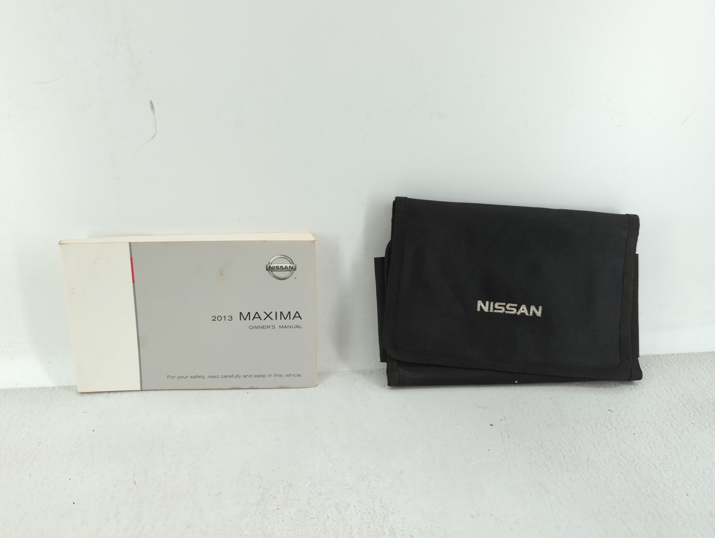 2013 Nissan Maxima Owners Manual Book Guide OEM Used Auto Parts - Oemusedautoparts1.com