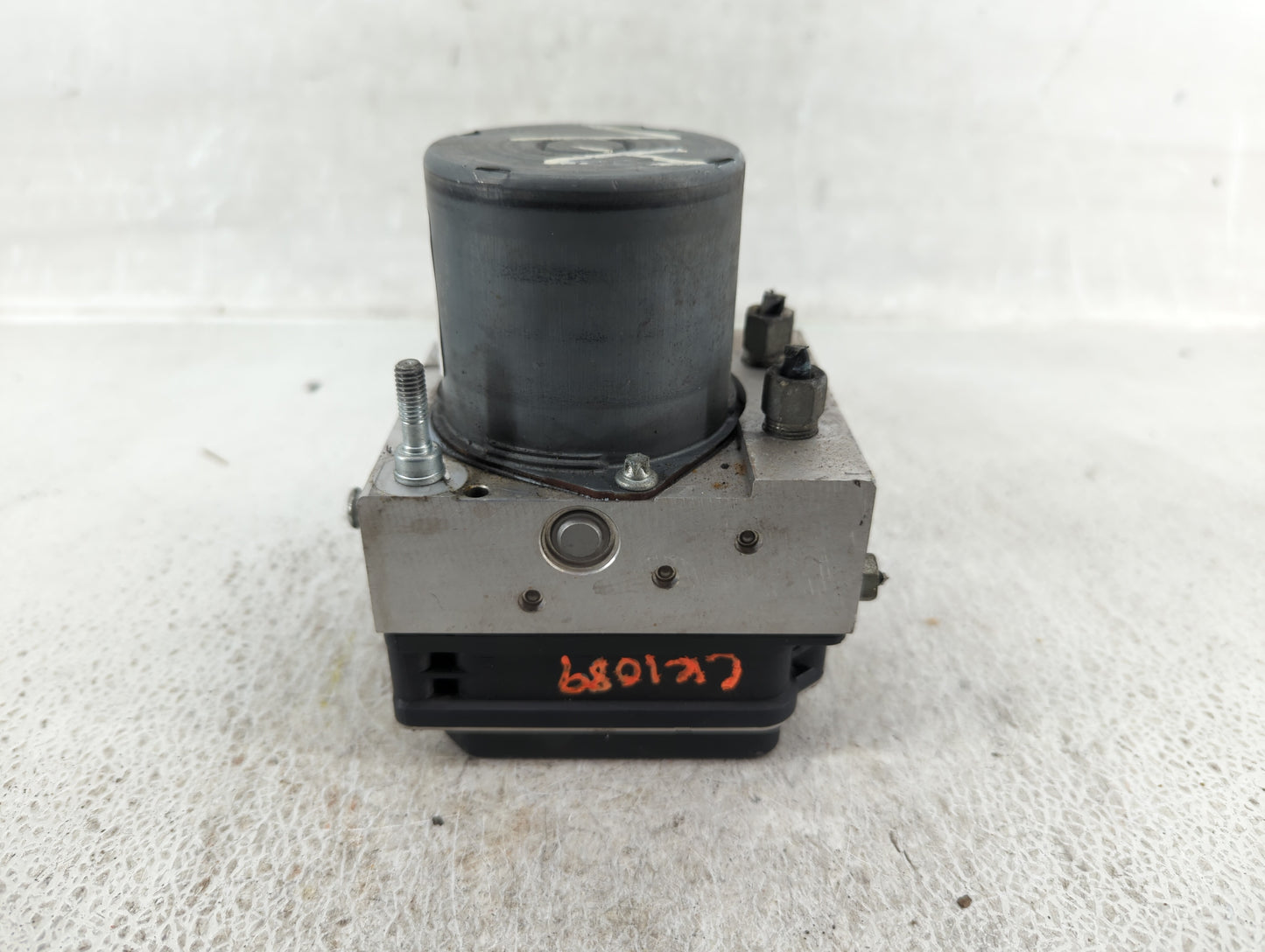 2011-2013 Nissan Maxima ABS Pump Control Module Replacement P/N:47660-ZY90C Fits Fits 2011 2012 2013 OEM Used Auto Parts - O