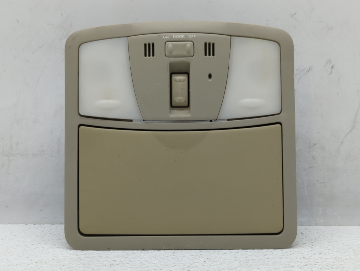 2011-2013 Nissan Maxima Center Floor Console P/N:26430 JK060 Fits Fits 2011 2012 2013 OEM Used Auto Parts - Oemusedautoparts