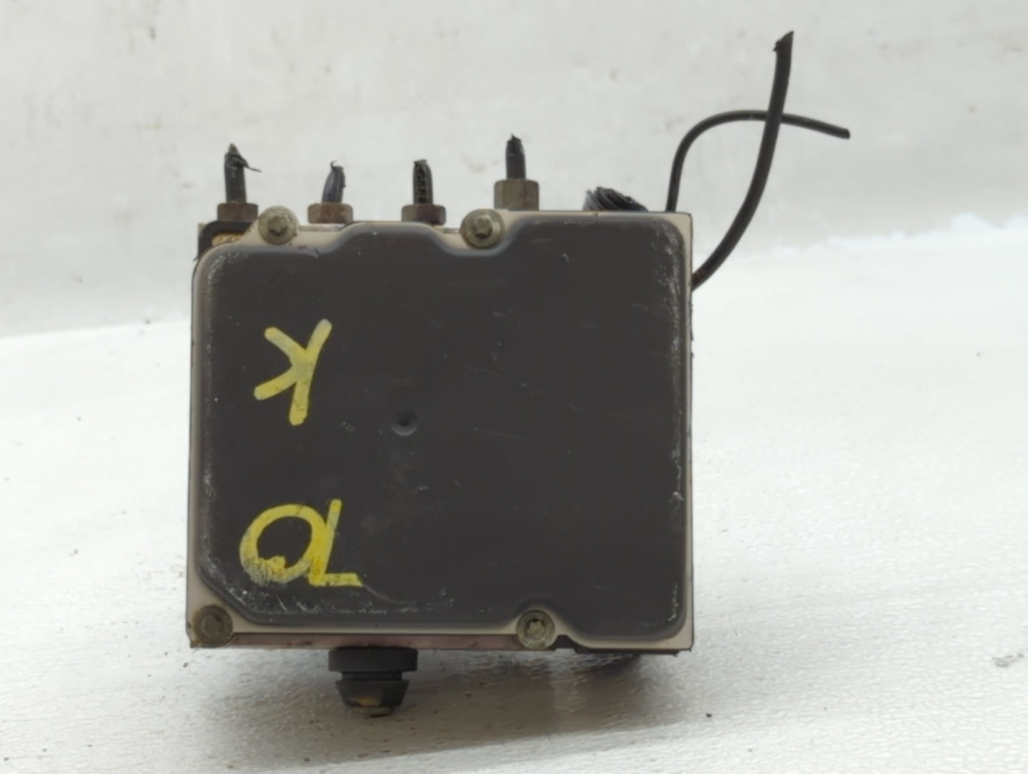2011-2013 Nissan Maxima ABS Pump Control Module Replacement P/N:47660 A090C Fits Fits 2011 2012 2013 OEM Used Auto Parts - O