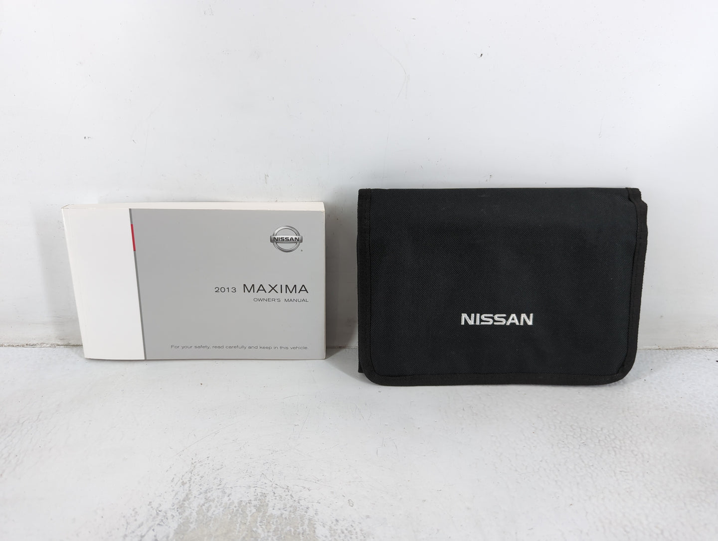 2013 Nissan Maxima Owners Manual Book Guide P/N:OM3E 0A350 OEM Used Auto Parts - Oemusedautoparts1.com