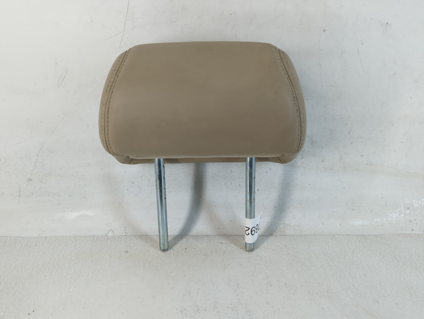 2011-2014 Nissan Maxima Headrest Head Rest Front Driver Passenger Seat - Oemusedautoparts1.com