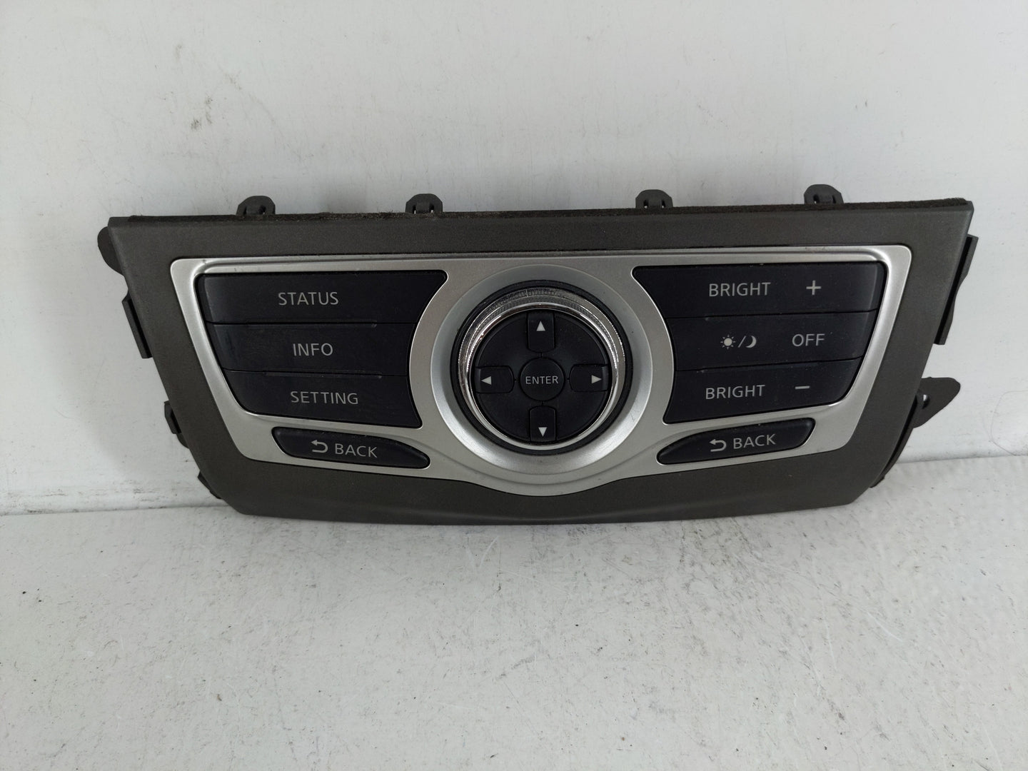 2009-2014 Nissan Murano Information Display Screen - Oemusedautoparts1.com