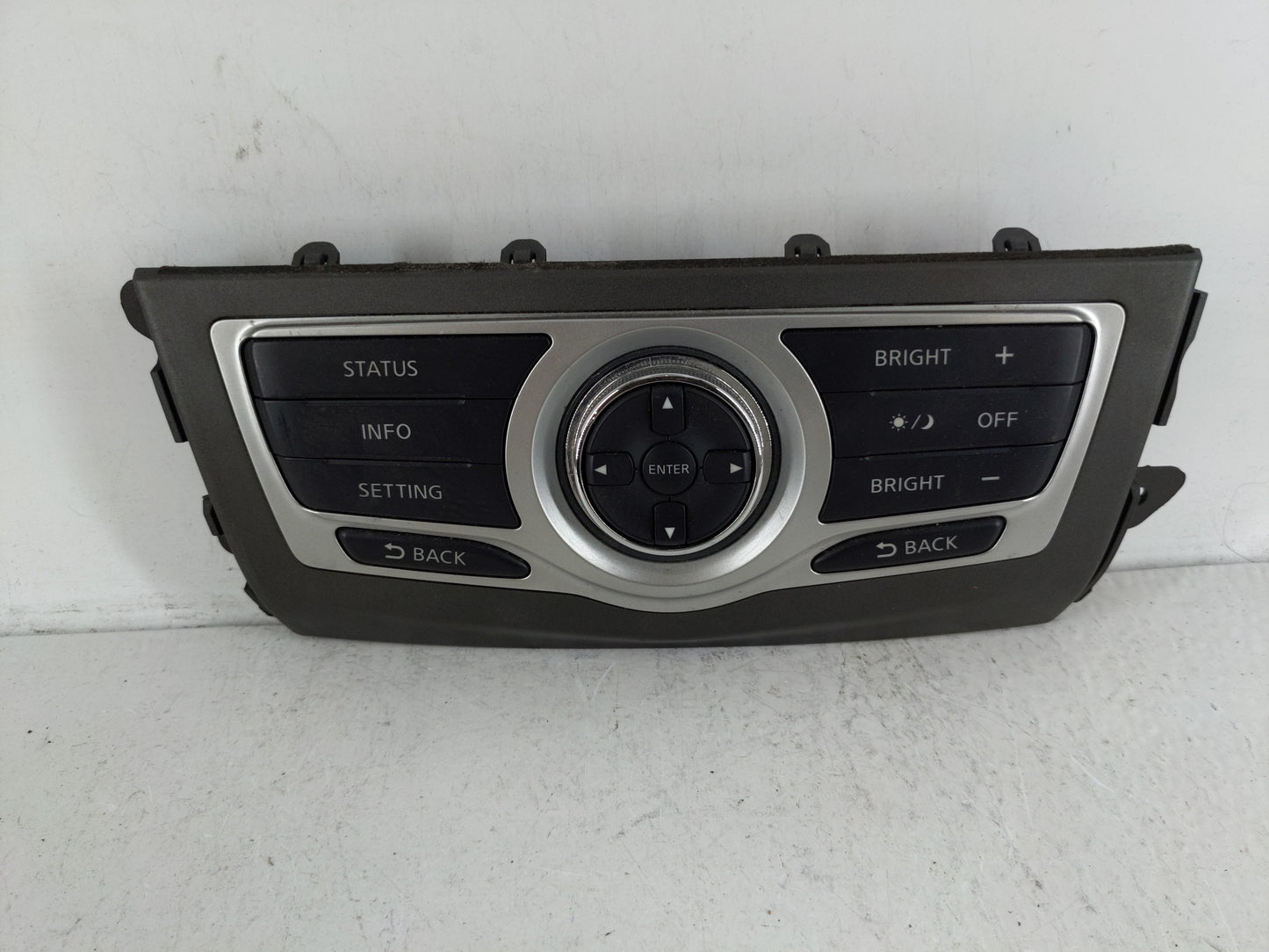 2009-2014 Nissan Murano Information Display Screen - Oemusedautoparts1.com