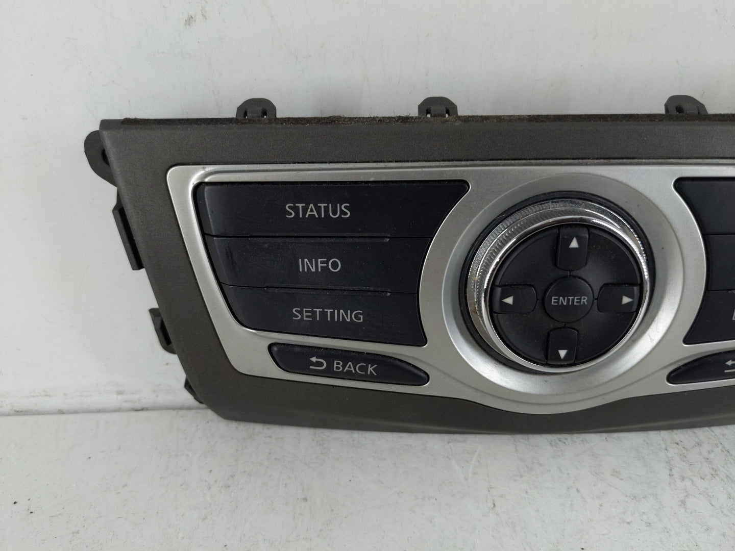2009-2014 Nissan Murano Information Display Screen - Oemusedautoparts1.com
