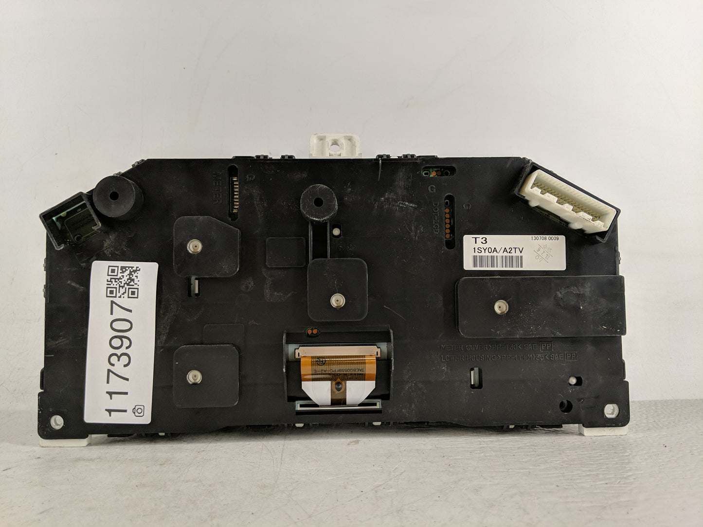 2011-2014 Nissan Murano Instrument Cluster Speedometer Gauges P/N:1SY0A/A2TV Fits Fits 2011 2012 2013 2014 OEM Used Auto Par
