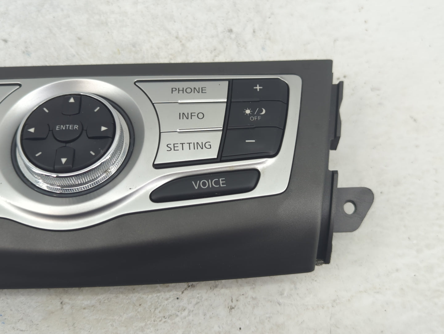 2011-2014 Nissan Murano Radio AM FM Cd Player Receiver Replacement P/N:1AA0D 210166 Fits Fits 2011 2012 2013 2014 OEM Used A