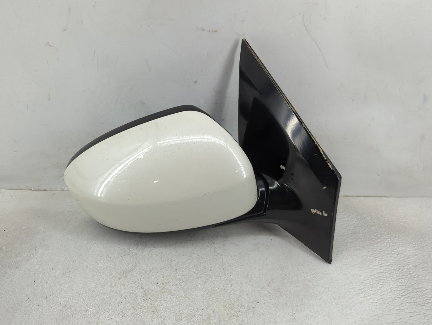 2009-2014 Nissan Murano Passenger Side View Mirror - Right Door Mirror OEM Used - Oemusedautoparts1.com