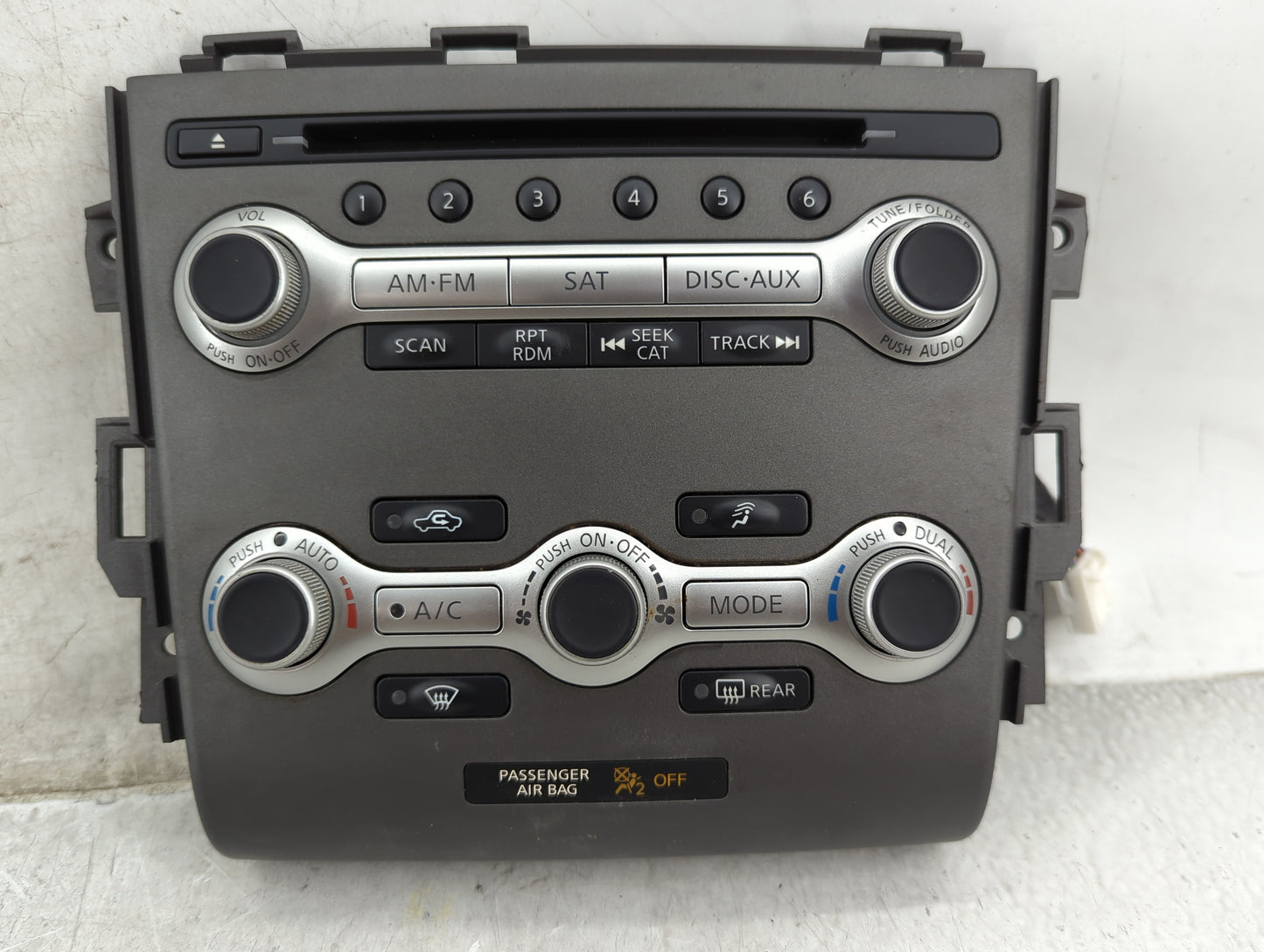 2011-2014 Nissan Murano Radio Control Panel - Oemusedautoparts1.com