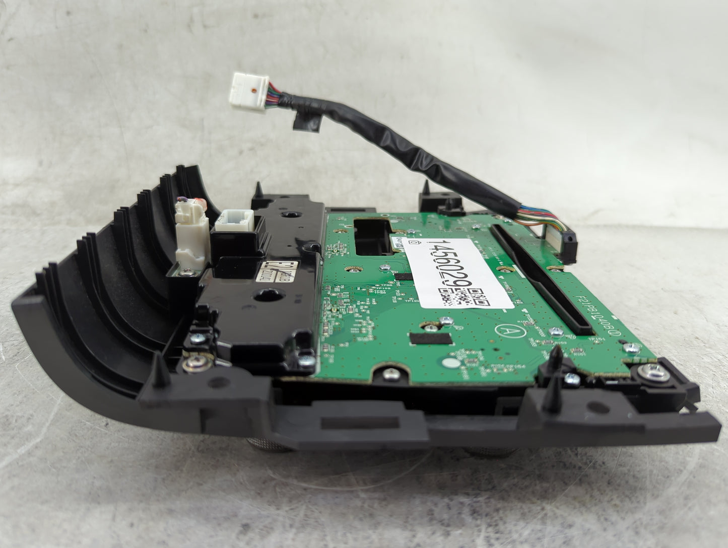 2011-2014 Nissan Murano Radio Control Panel - Oemusedautoparts1.com