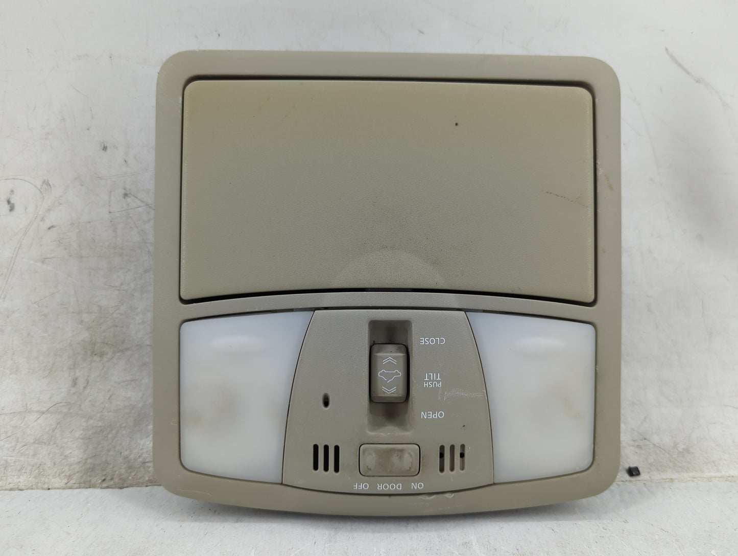 2013 Nissan Murano Overhead Roof Console Tan - Oemusedautoparts1.com