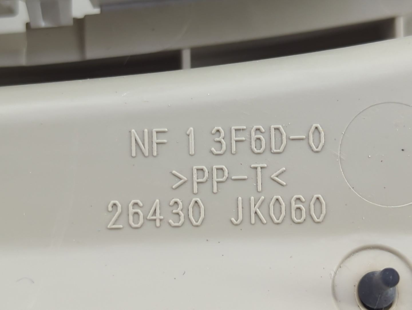 2013 Nissan Murano Overhead Roof Console Tan - Oemusedautoparts1.com