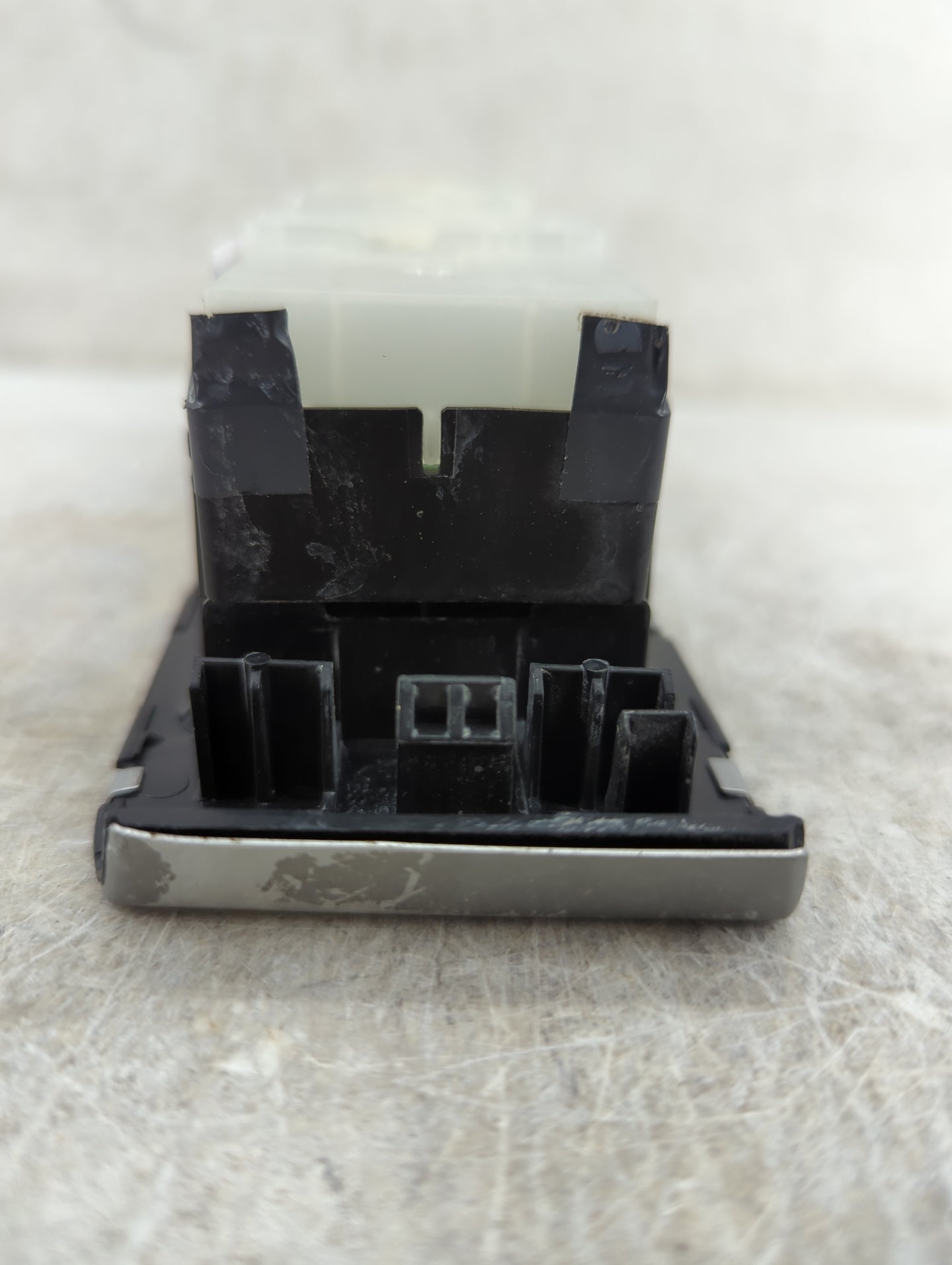 2009-2014 Nissan Murano Master Power Window Switch Replacement Driver Side Left Fits OEM Used Auto Parts - Oemusedautoparts1