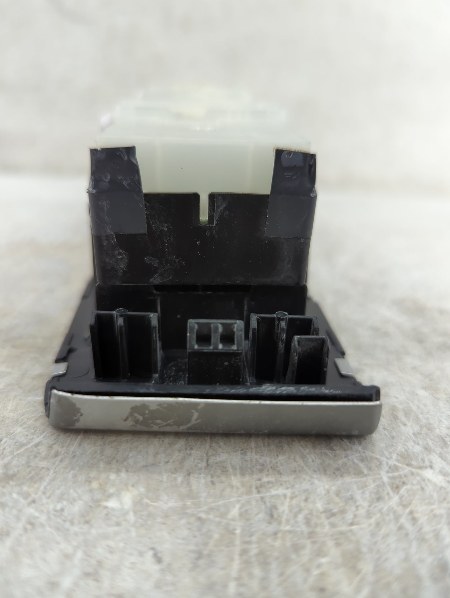 2009-2014 Nissan Murano Master Power Window Switch Replacement Driver Side Left Fits OEM Used Auto Parts - Oemusedautoparts1