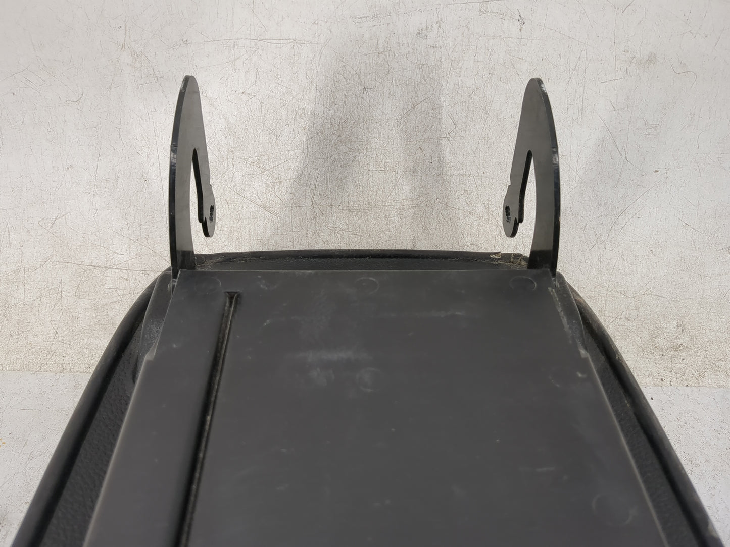 2013 Nissan Murano Center Console Armrest Cover Lid Fits OEM Used Auto Parts - Oemusedautoparts1.com