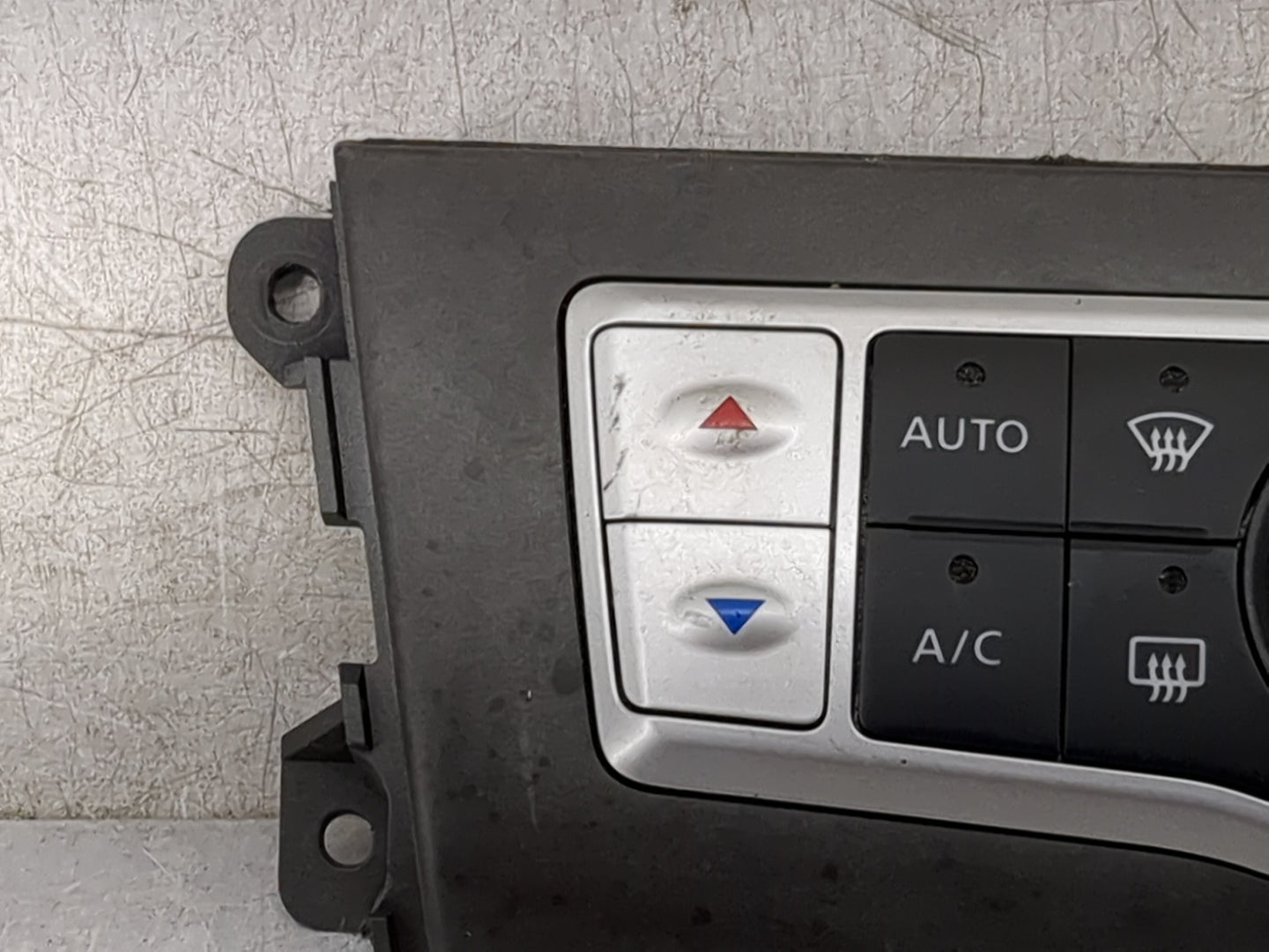 2010-2014 Nissan Murano Climate Control Module Temperature AC/Heater Replacement P/N:27500 1V40A 27500 1V40A--B Fits OEM Use