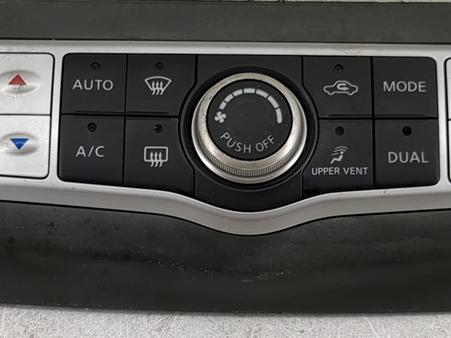 2010-2014 Nissan Murano Climate Control Module Temperature AC/Heater Replacement P/N:27500 1V40A 27500 1V40A--B Fits OEM Use