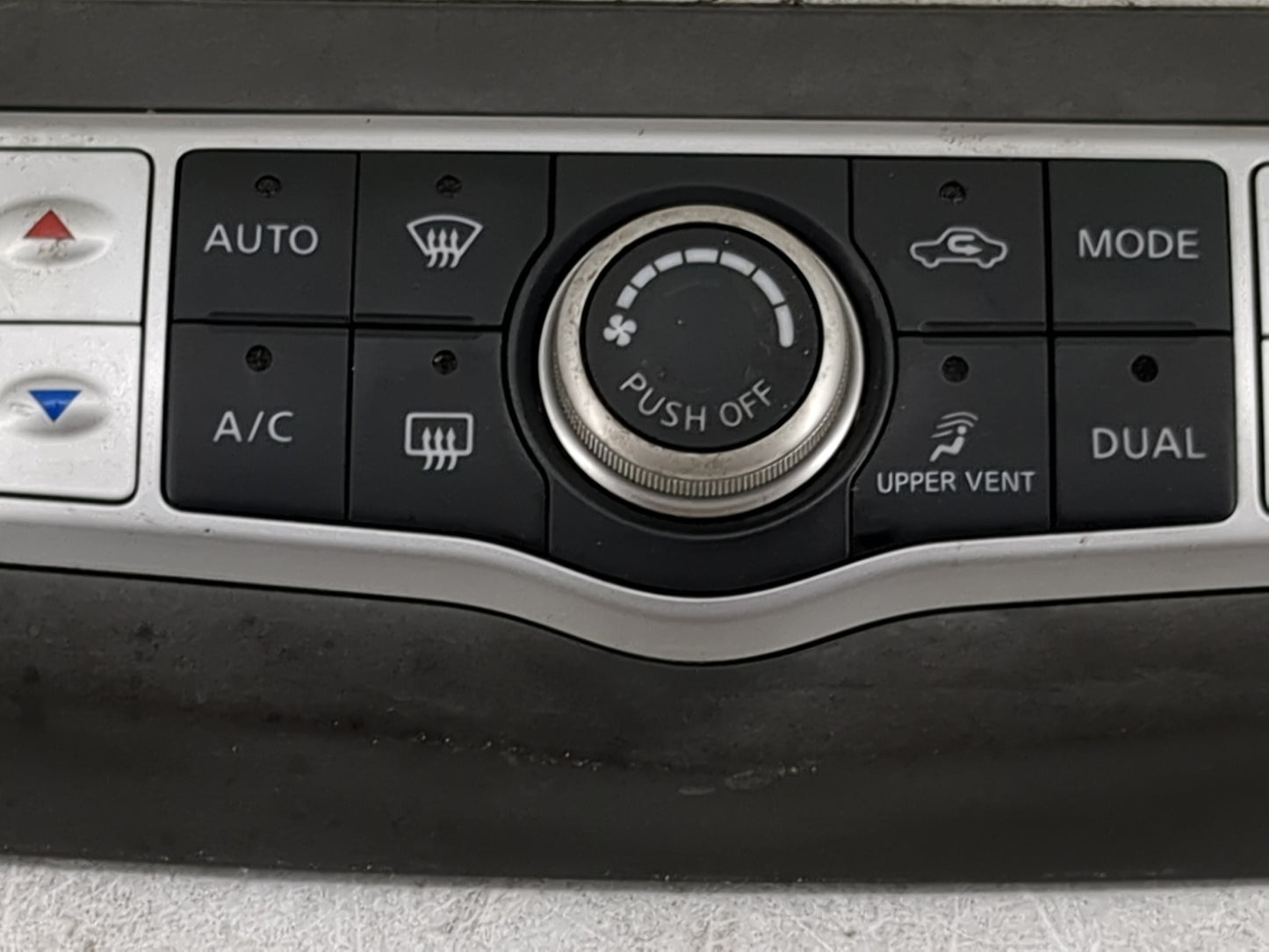 2010-2014 Nissan Murano Climate Control Module Temperature AC/Heater Replacement P/N:27500 1V40A 27500 1V40A--B Fits OEM Use