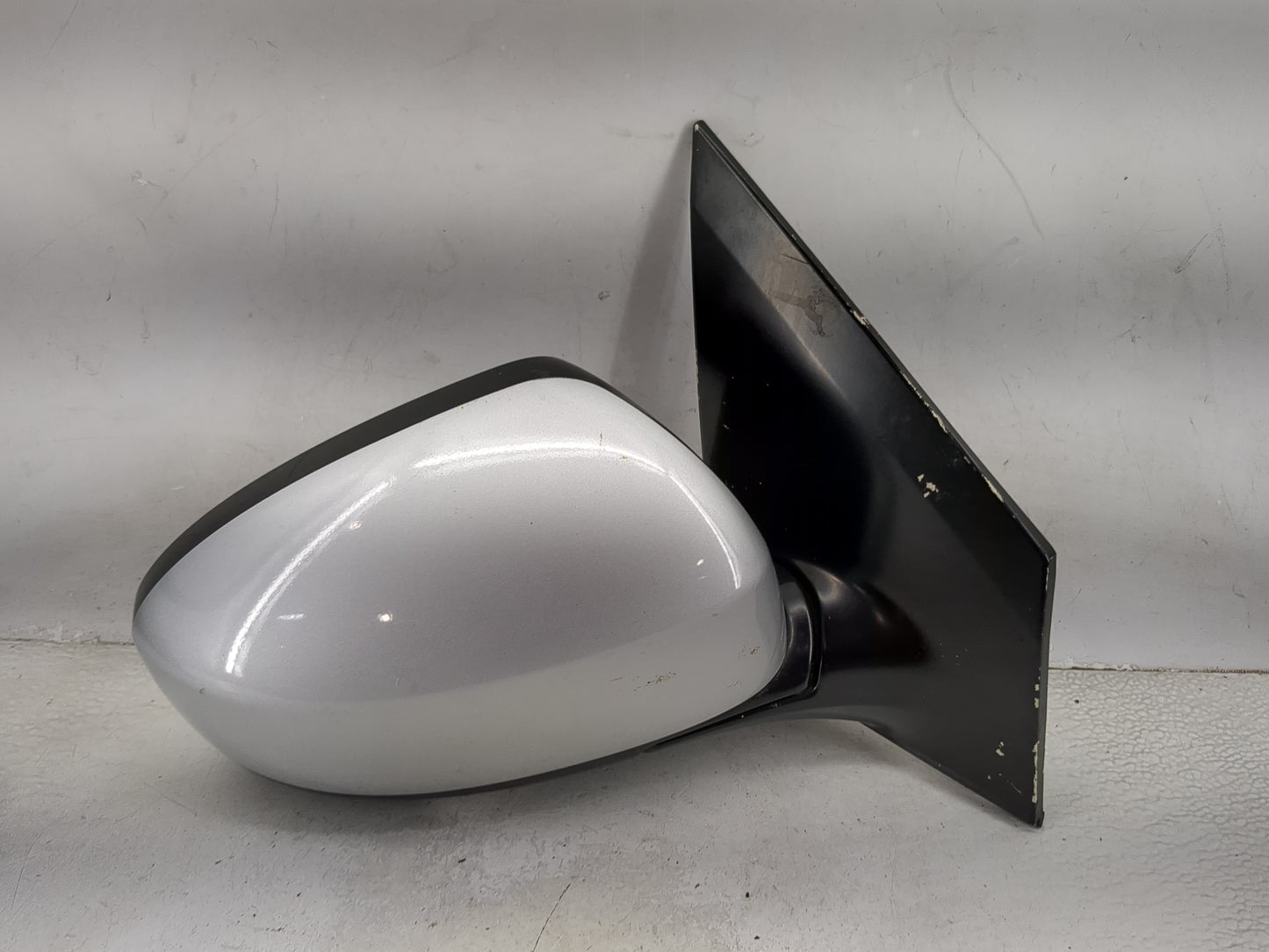 2009-2014 Nissan Murano Passenger Side View Mirror - Right Door Mirror OEM Used - Oemusedautoparts1.com