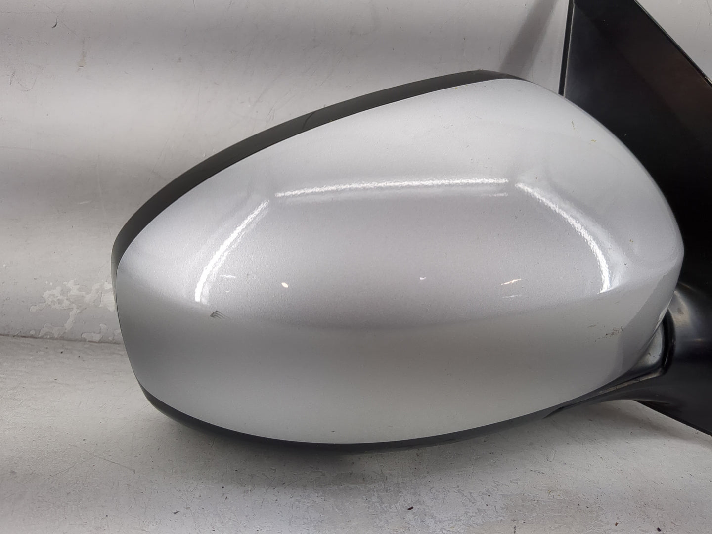2009-2014 Nissan Murano Passenger Side View Mirror - Right Door Mirror OEM Used - Oemusedautoparts1.com
