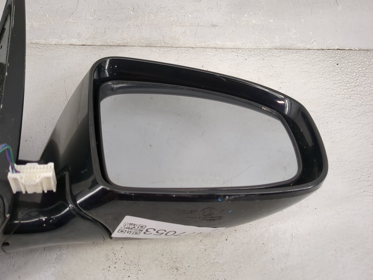 2009-2014 Nissan Murano Passenger Side View Mirror - Right Door Mirror OEM Used - Oemusedautoparts1.com
