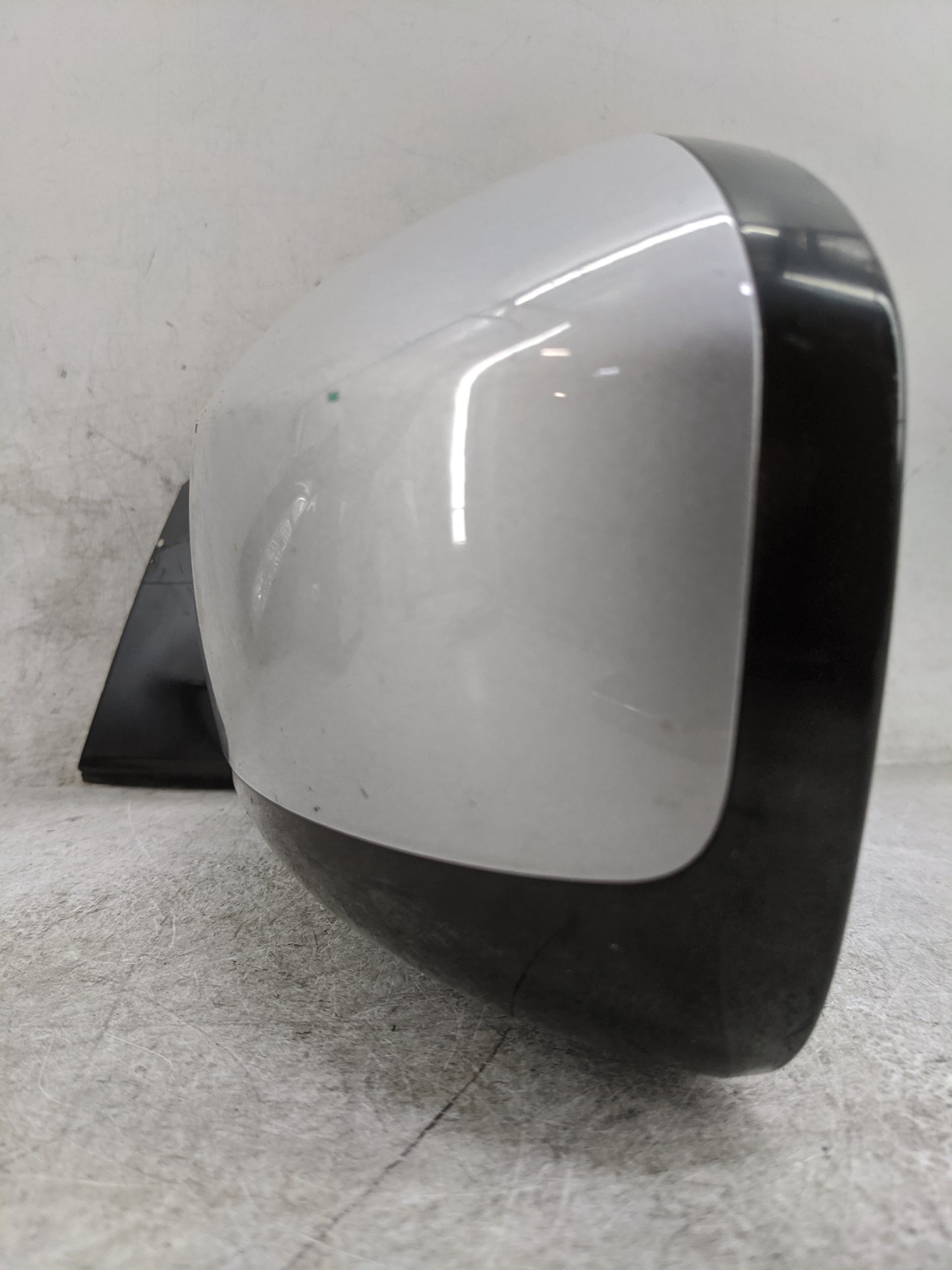 2009-2014 Nissan Murano Driver Side View Mirror - Left Door Mirror OEM Used - Oemusedautoparts1.com
