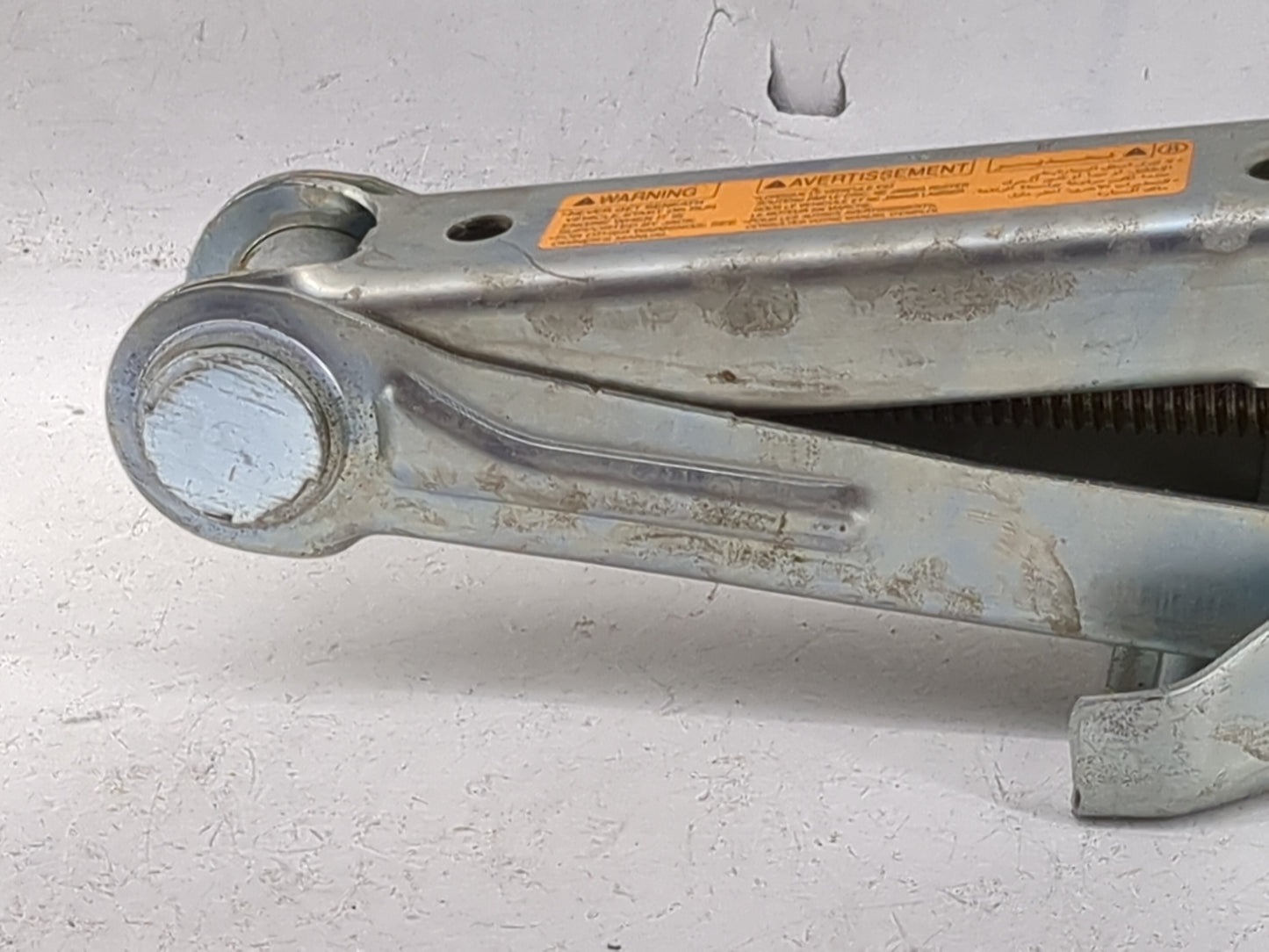 2013 Nissan Murano Spare Scissor Car Jack - Oemusedautoparts1.com