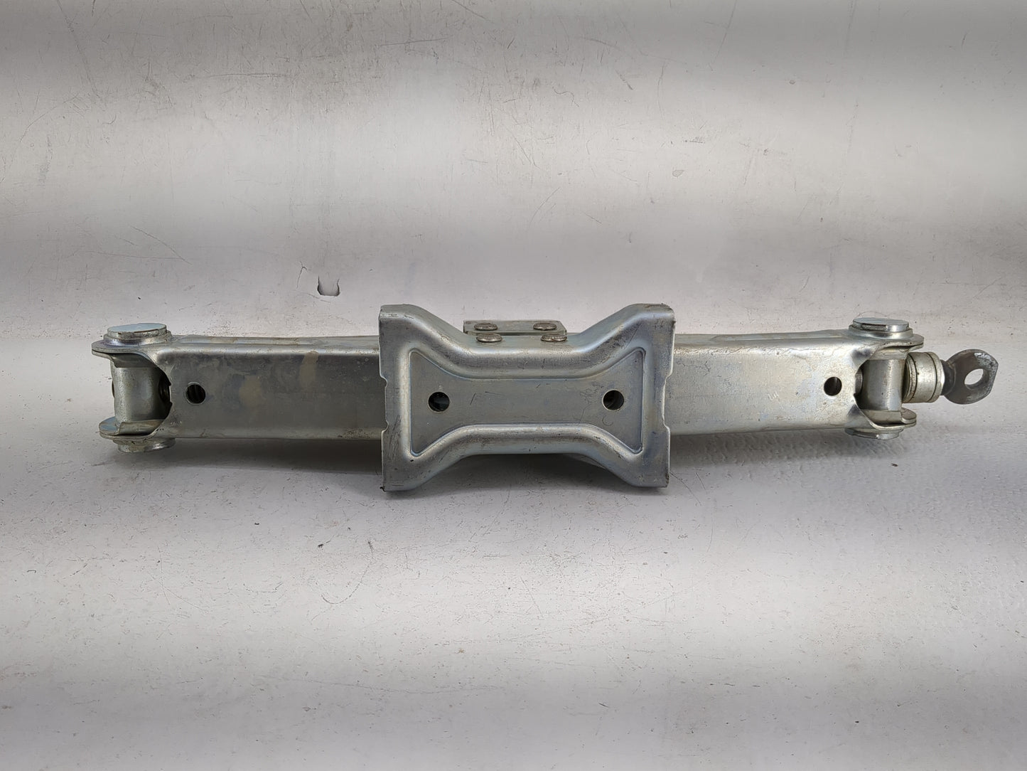 2013 Nissan Murano Spare Scissor Car Jack - Oemusedautoparts1.com