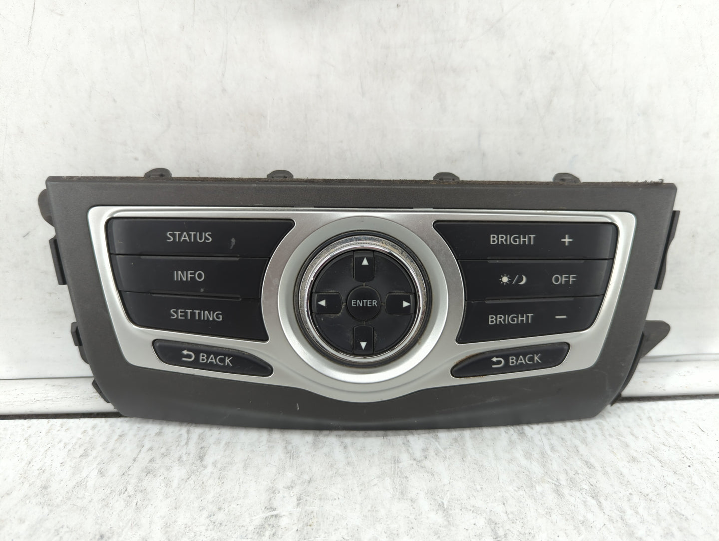 2009-2014 Nissan Murano Information Display Screen - Oemusedautoparts1.com