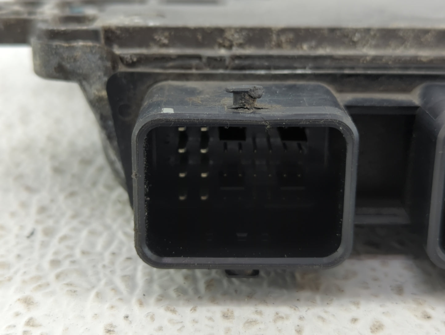2013 Nissan Murano PCM Engine Control Computer ECU ECM PCU OEM P/N:NEC003-690 NEC000-696 Fits OEM Used Auto Parts - Oemuseda