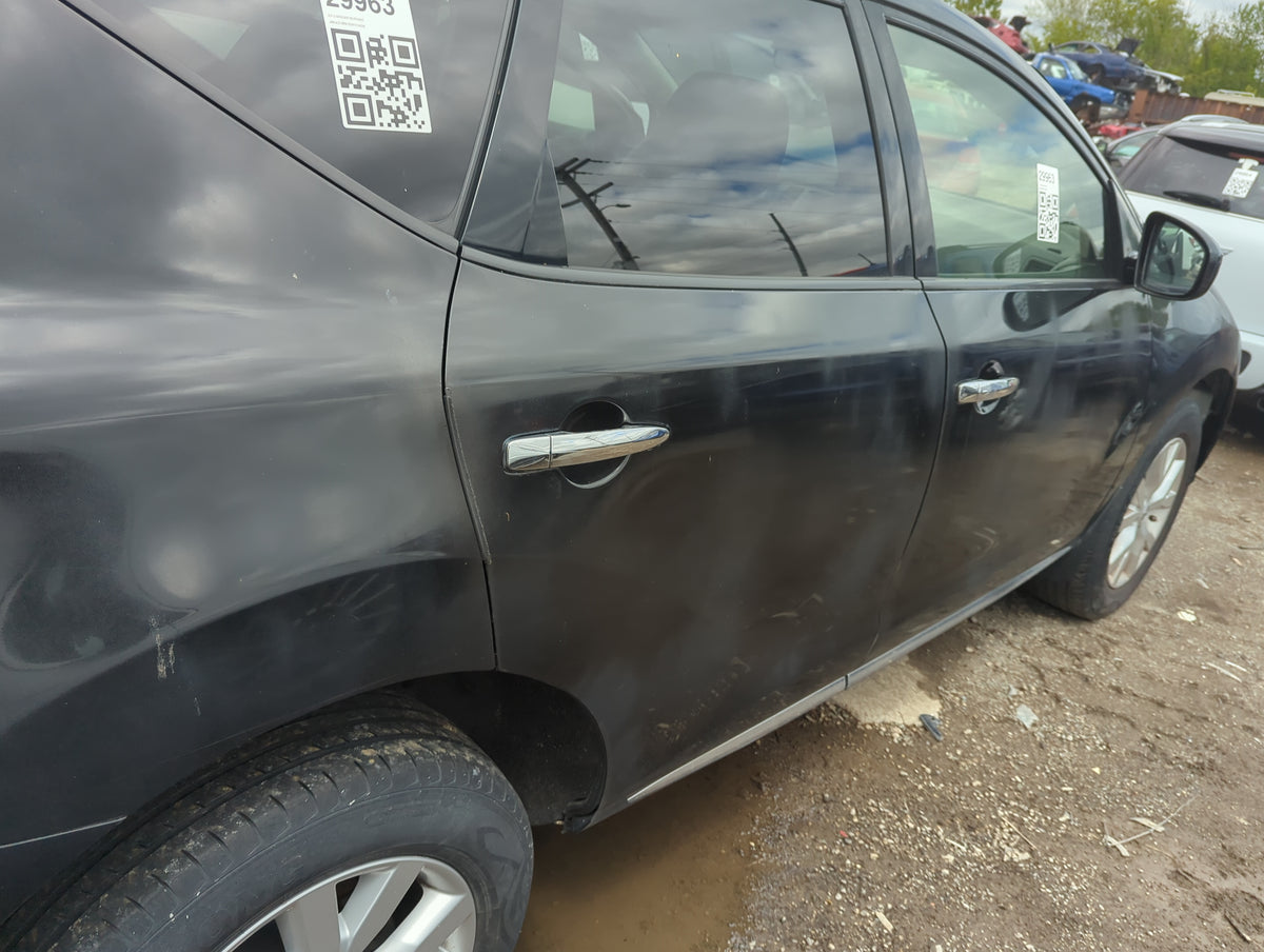 2013 Nissan Murano Passenger Rear Door Oem - Oemusedautoparts1.com