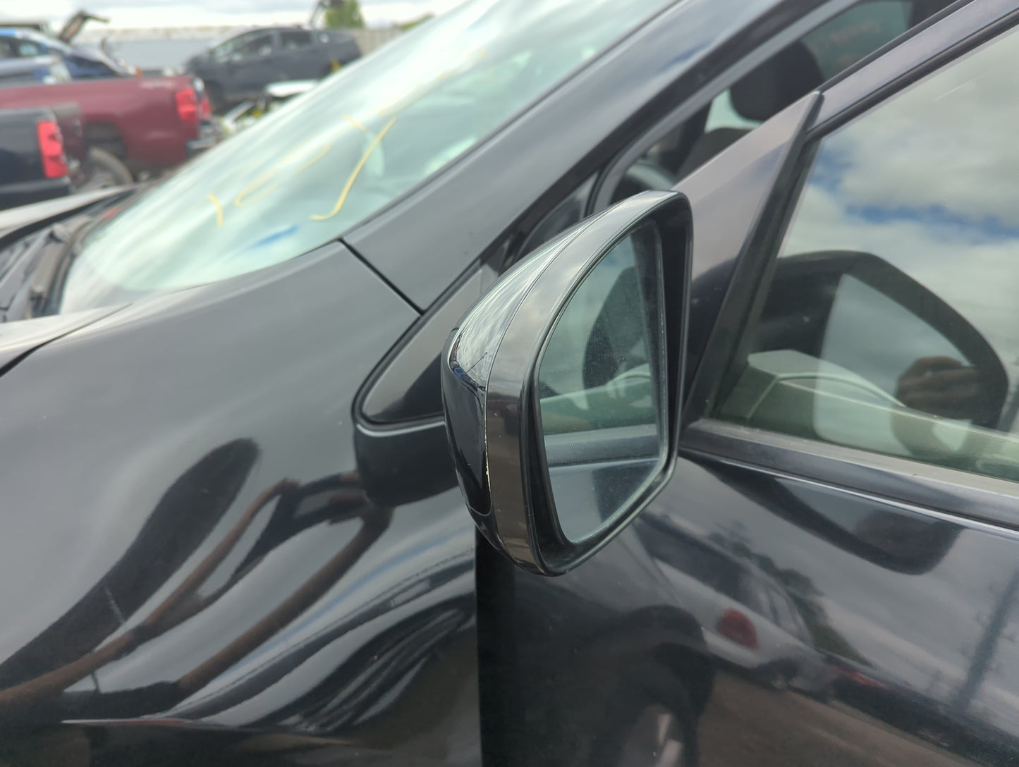 2009-2014 Nissan Murano Driver Side View Mirror - Left Door Mirror OEM Used - Oemusedautoparts1.com