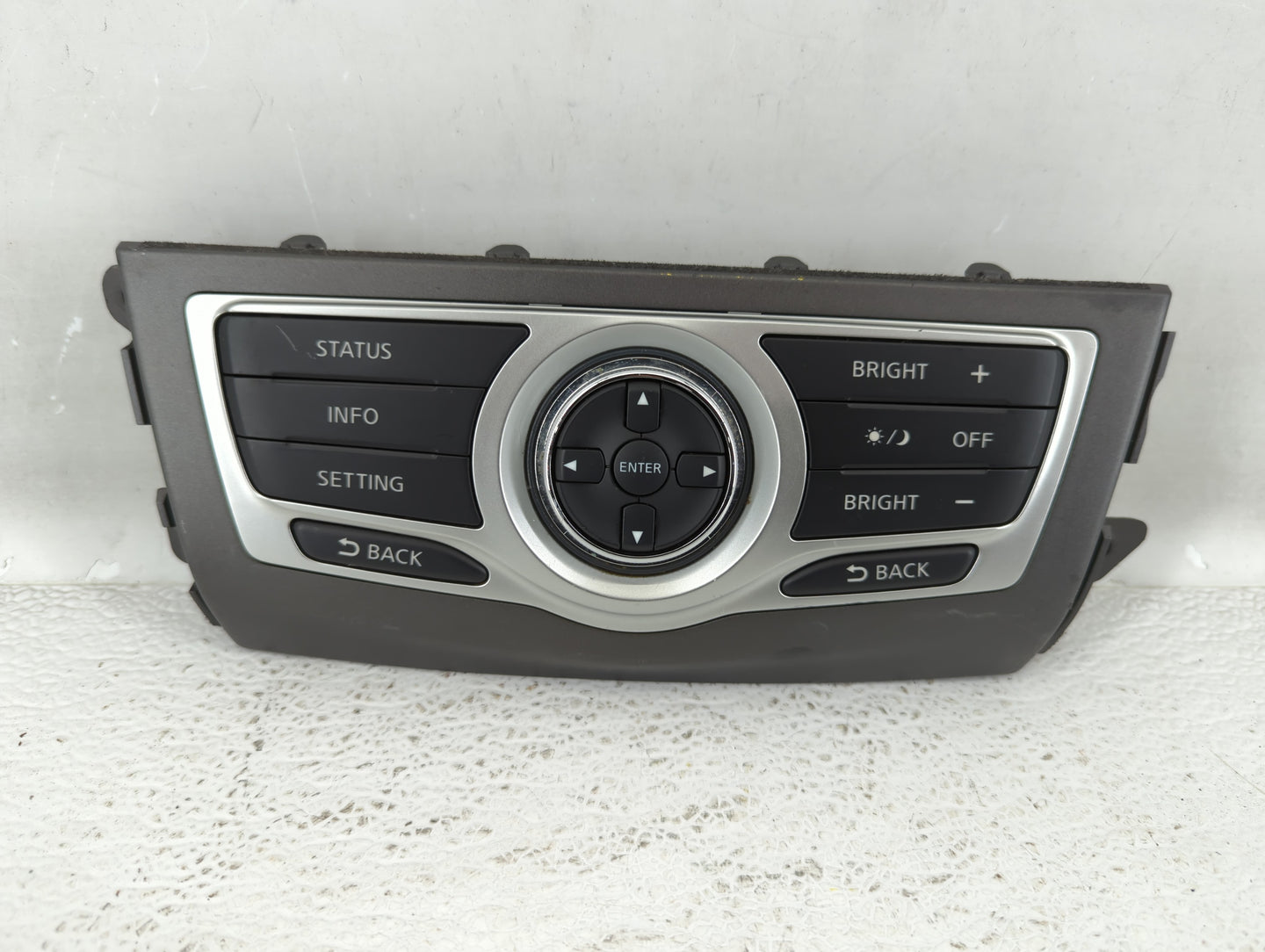 2011-2014 Nissan Murano Am Fm Cd Player Radio Receiver - Oemusedautoparts1.com