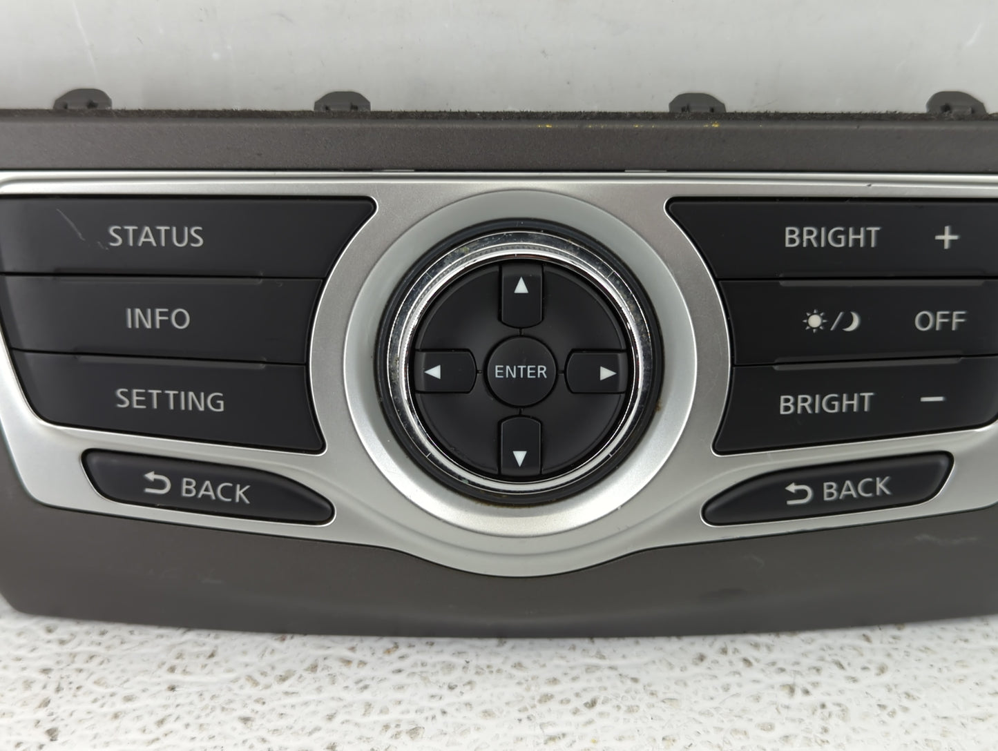 2011-2014 Nissan Murano Am Fm Cd Player Radio Receiver - Oemusedautoparts1.com
