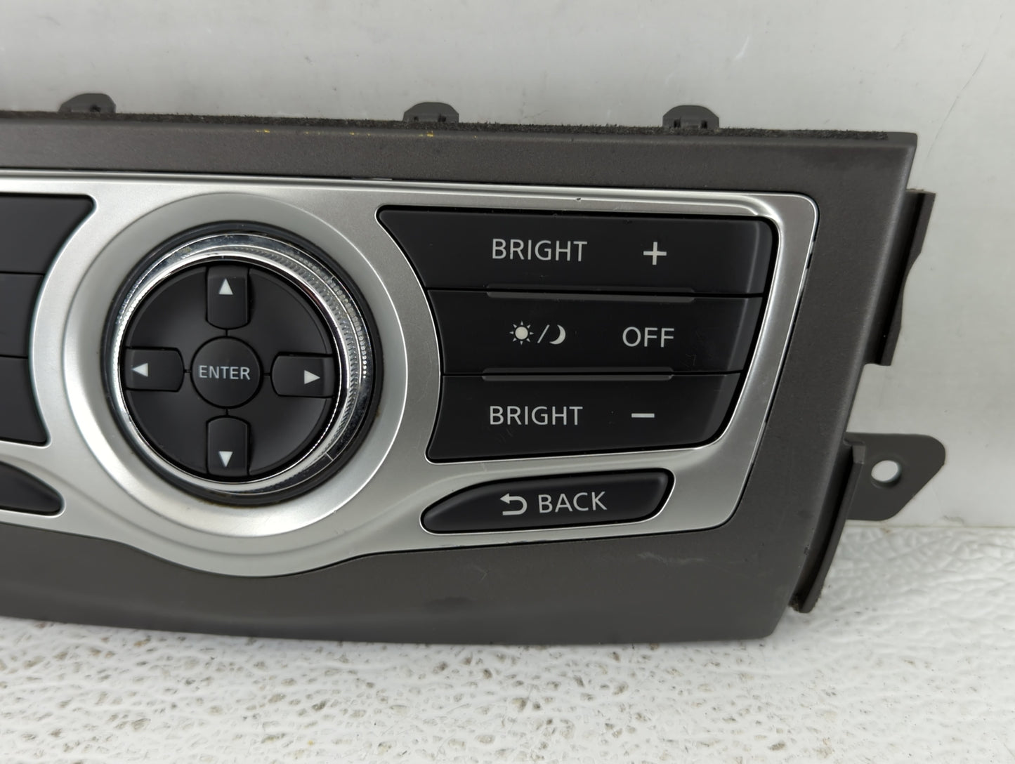 2011-2014 Nissan Murano Am Fm Cd Player Radio Receiver - Oemusedautoparts1.com