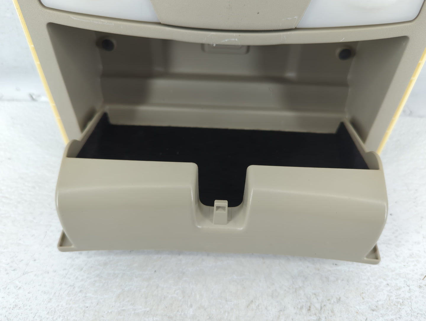 2009-2013 Nissan Murano Overhead Roof Console Interior Dome Light - Oemusedautoparts1.com