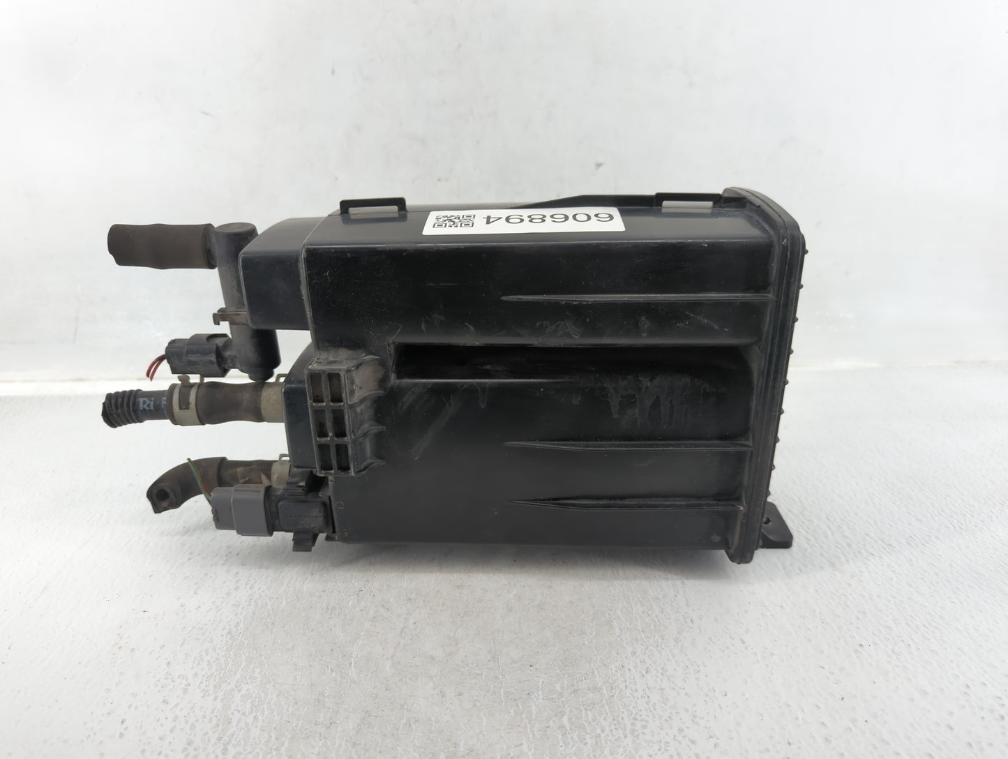 2013 Nissan Murano Fuel Vapor Charcoal Canister - Oemusedautoparts1.com