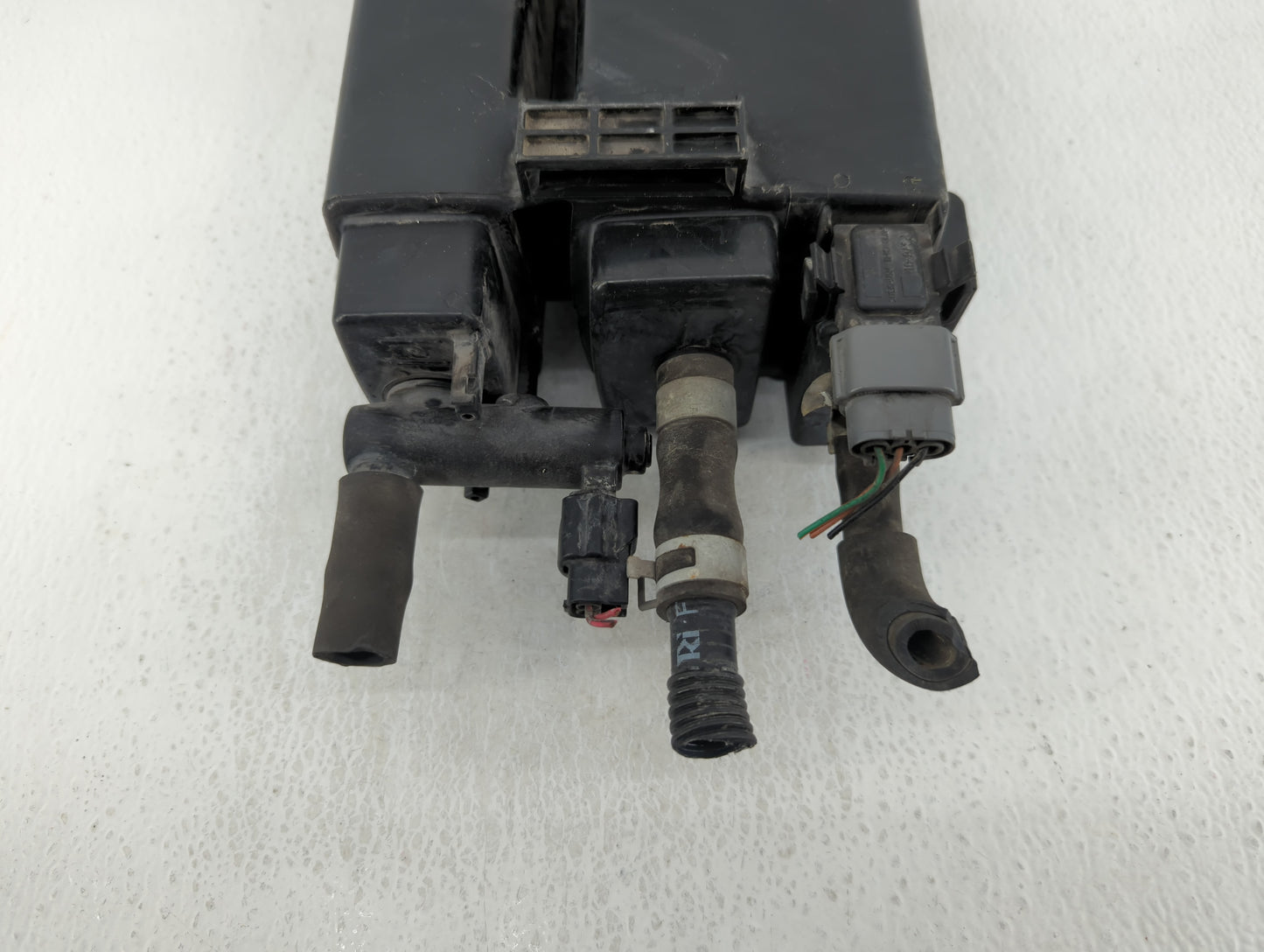 2013 Nissan Murano Fuel Vapor Charcoal Canister - Oemusedautoparts1.com