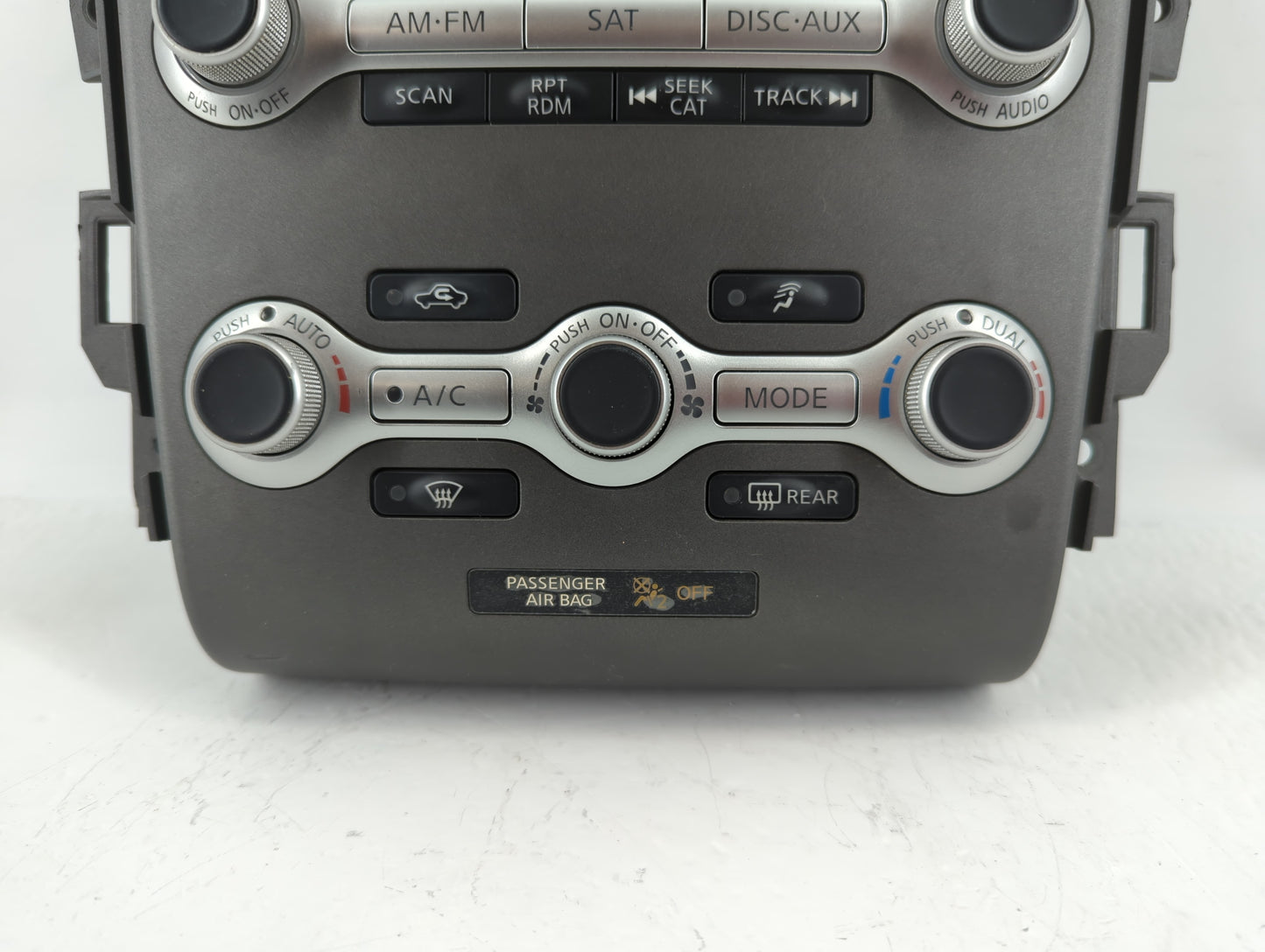 2011-2014 Nissan Murano Radio AM FM Cd Player Receiver Replacement P/N:F21PB1040B Fits Fits 2011 2012 2013 2014 OEM Used Aut