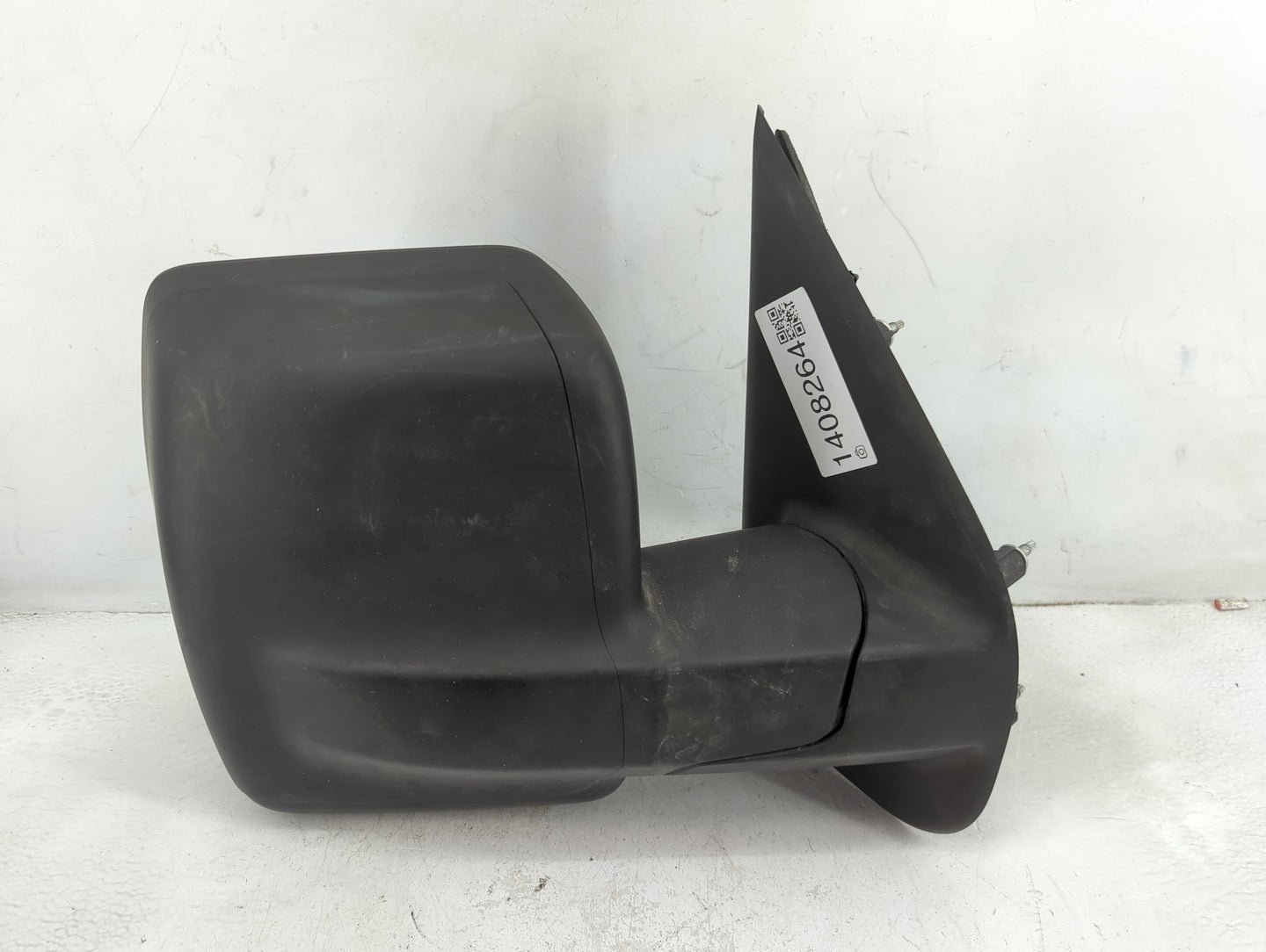 2012-2020 Nissan Nv1500 Passenger Side View Mirror - Right Door Mirror OEM Used - Oemusedautoparts1.com