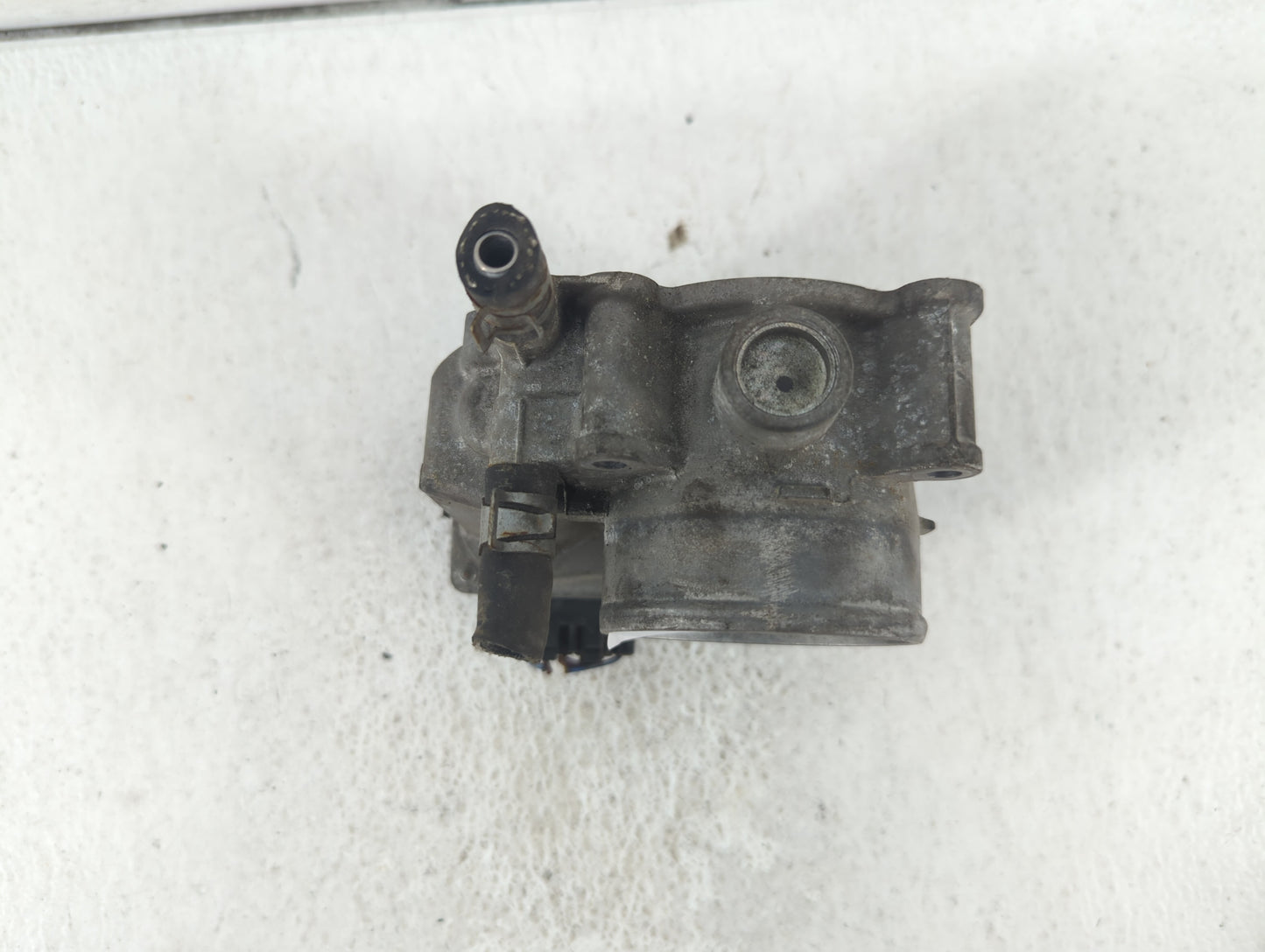 2014-2019 Nissan Nv200 Throttle Body P/N:ET-A60-02 E ET-A60-02 J Fits OEM Used Auto Parts - Oemusedautoparts1.com