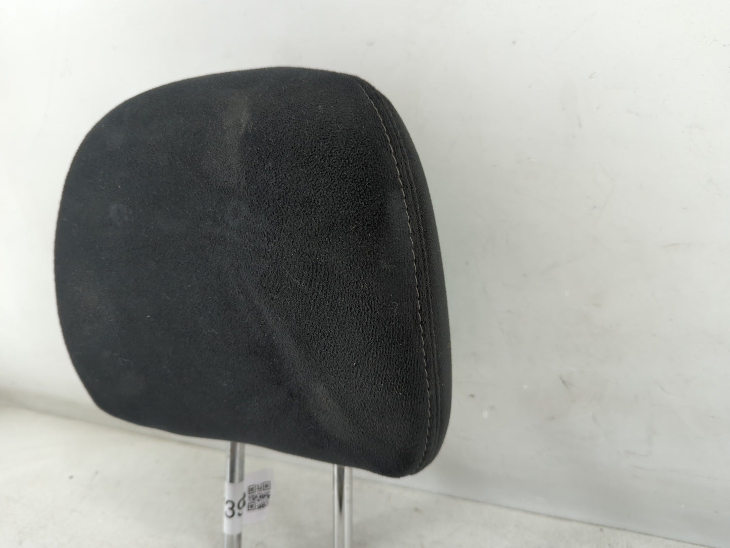 2013 Nissan Pathfinder Headrest Head Rest Rear Center Seat Fits OEM Used Auto Parts - Oemusedautoparts1.com