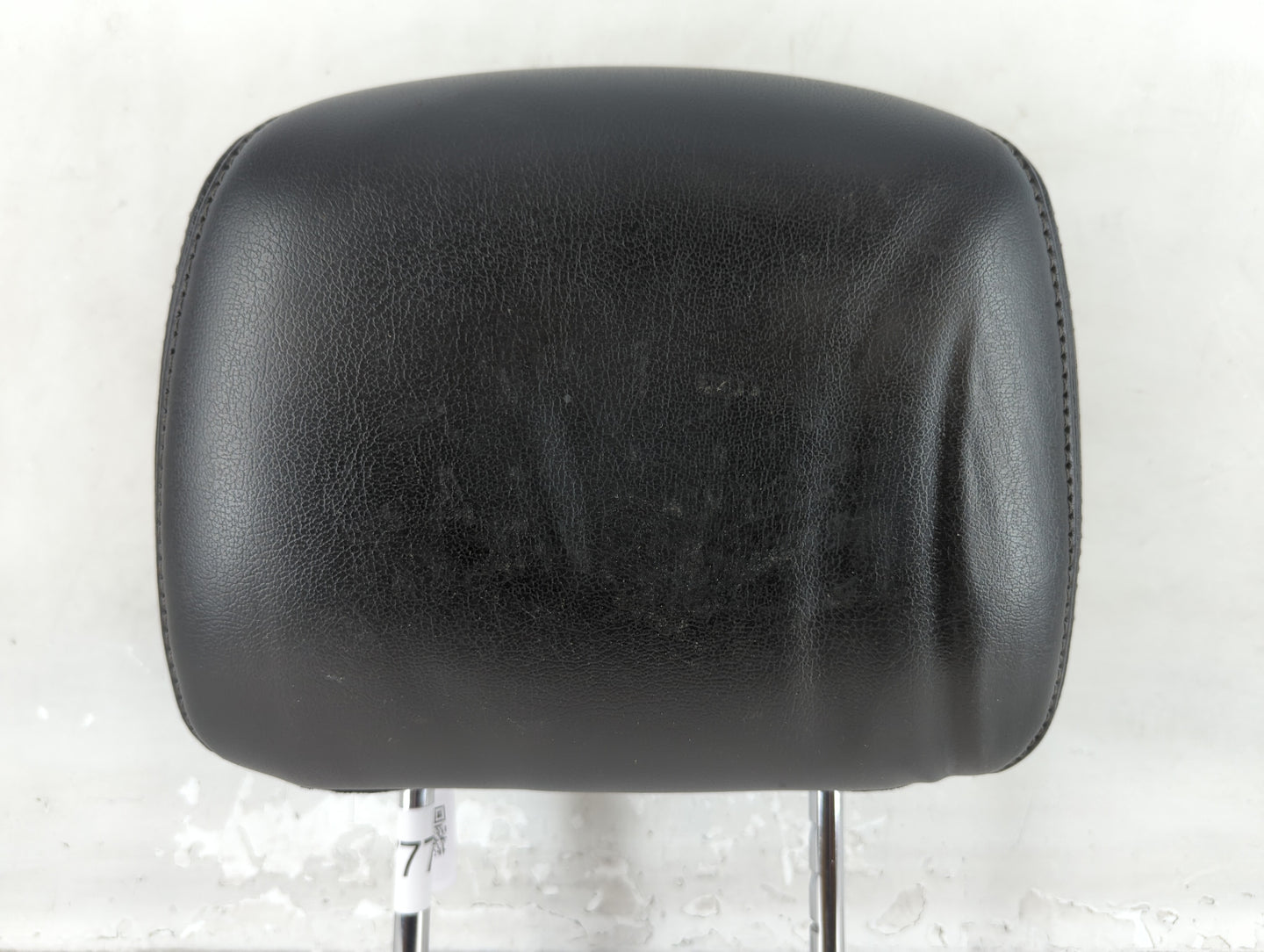 2013 Nissan Pathfinder Headrest Head Rest Front Driver Passenger Seat Fits OEM Used Auto Parts - Oemusedautoparts1.com