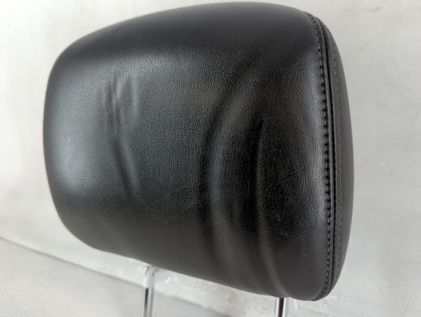 2013 Nissan Pathfinder Headrest Head Rest Front Driver Passenger Seat Fits OEM Used Auto Parts - Oemusedautoparts1.com
