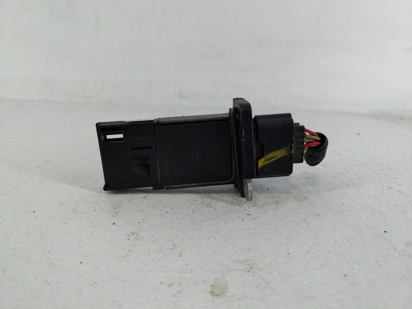 2005-2014 Nissan Pathfinder Mass Air Flow Meter Maf - Oemusedautoparts1.com